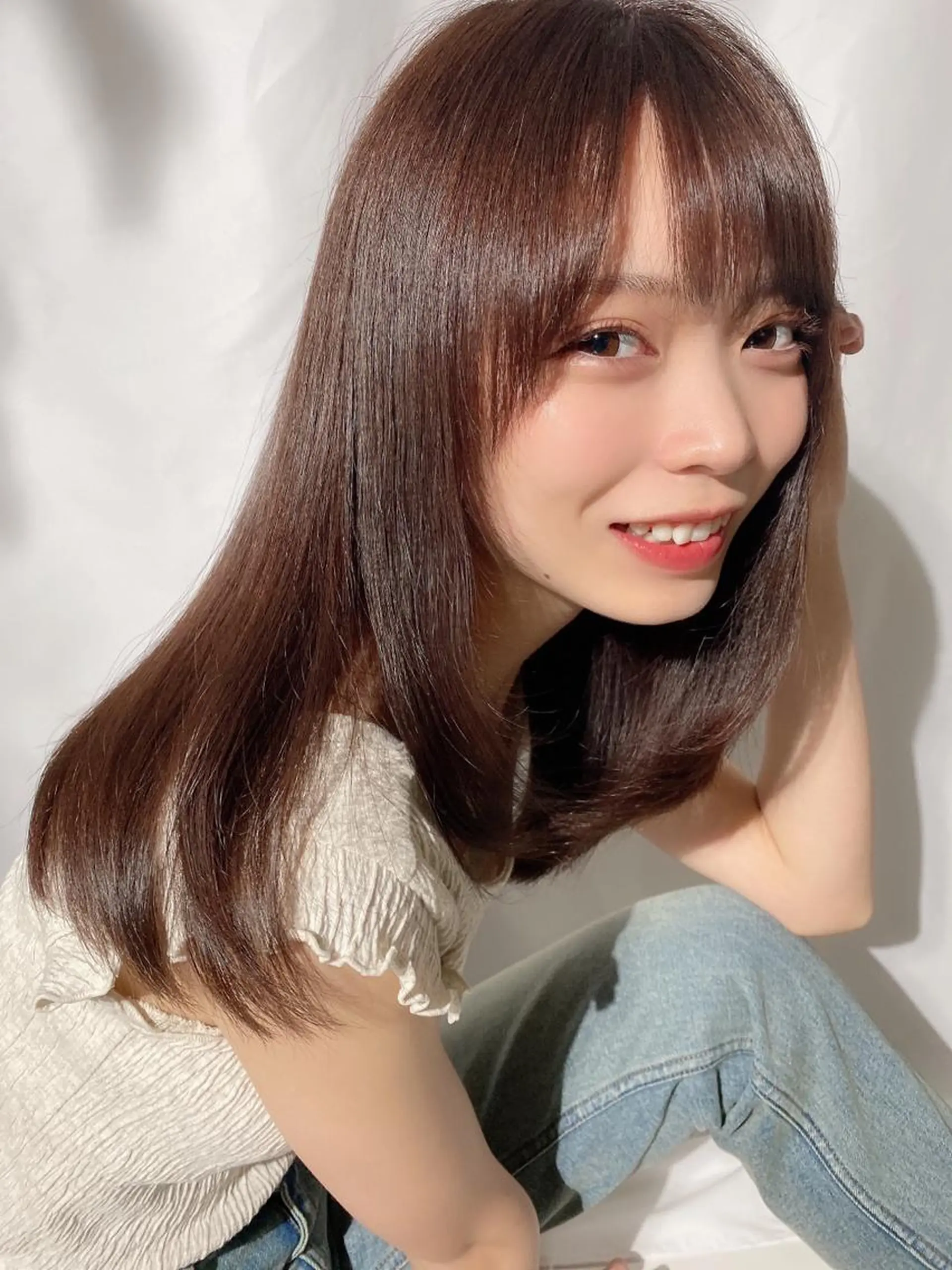 ミディアム カラー パーマ バレイヤージュ ブリーチ ケアブリーチ ダブルカラー ハイライトカラー カット ヘアカラー 縮毛矯正 トリートメント 新宿✨顔周りカット 韓国ヘア/坂本亜裟海のヘアスタイル