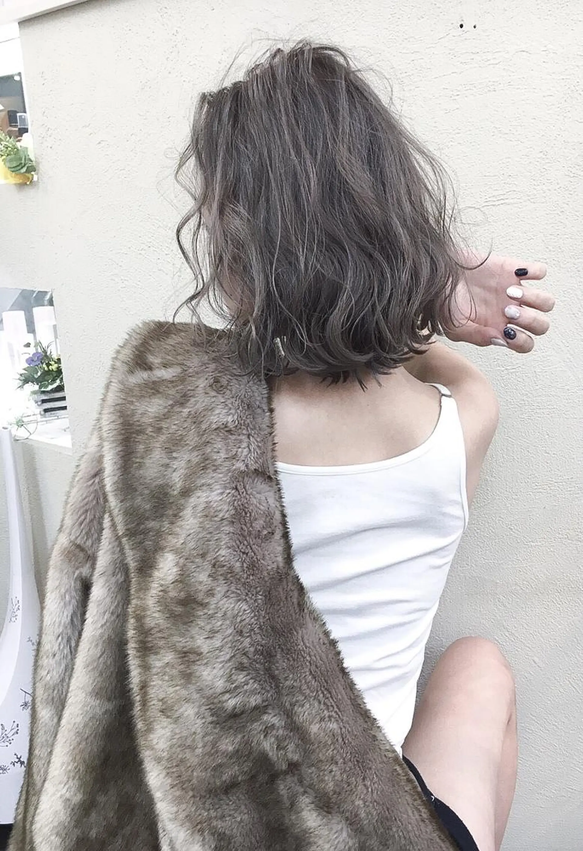 ミディアム アッシュ アッシュグレー パープルカラー 外国人風カラー ハイライト カット ヘアカラー トリートメント 髪質改善&韓国風特化 型サロン ミシェリーのヘアスタイル