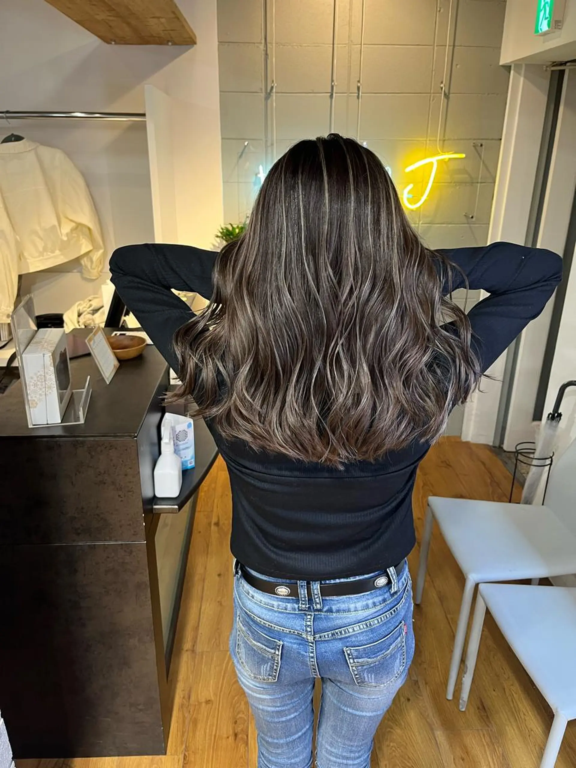 セミロング カラー ヘアアレンジ 久米 治仁のヘアスタイル