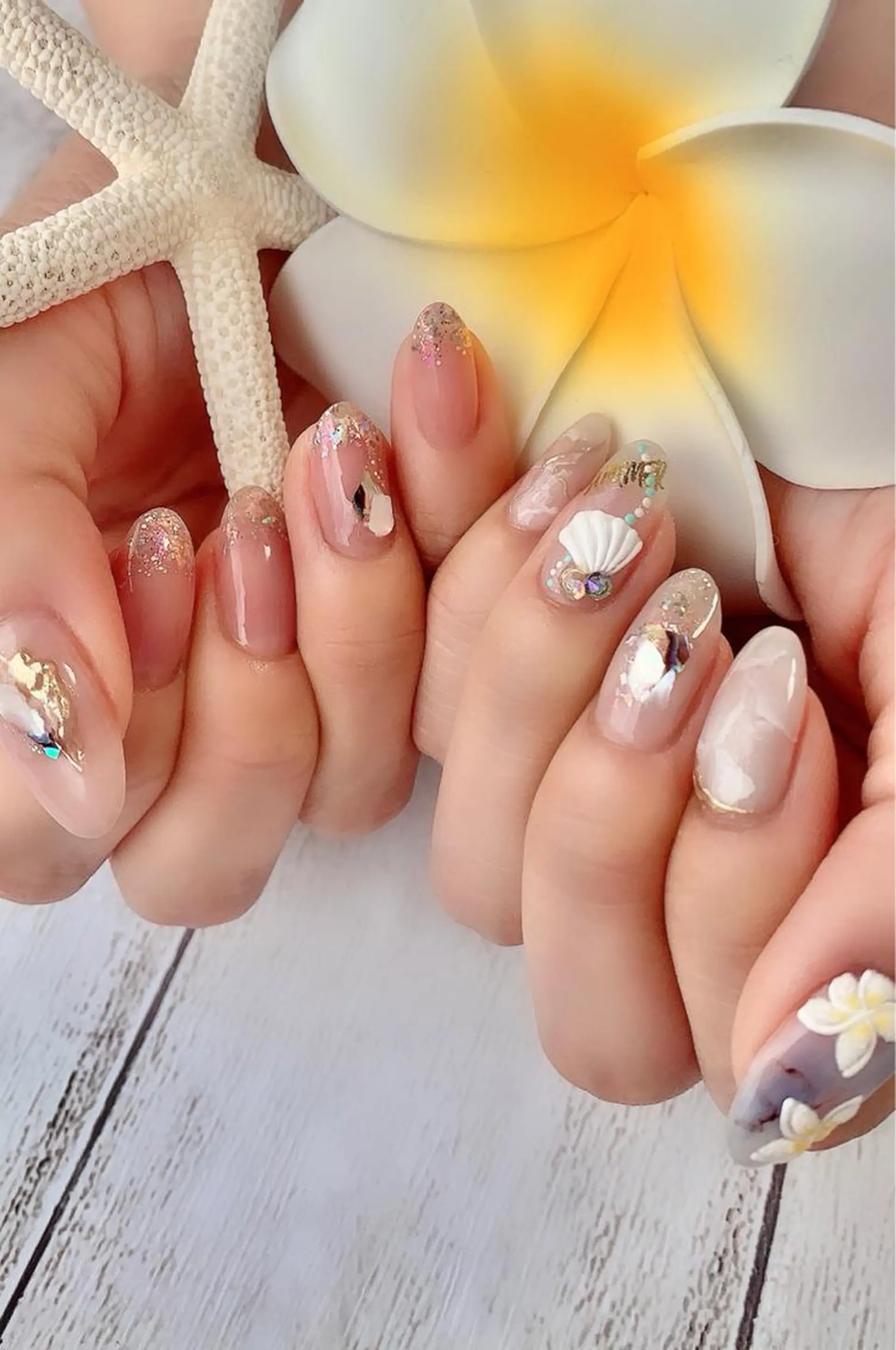 ネイル フットネイル 'a'ala nailのネイルデザイン