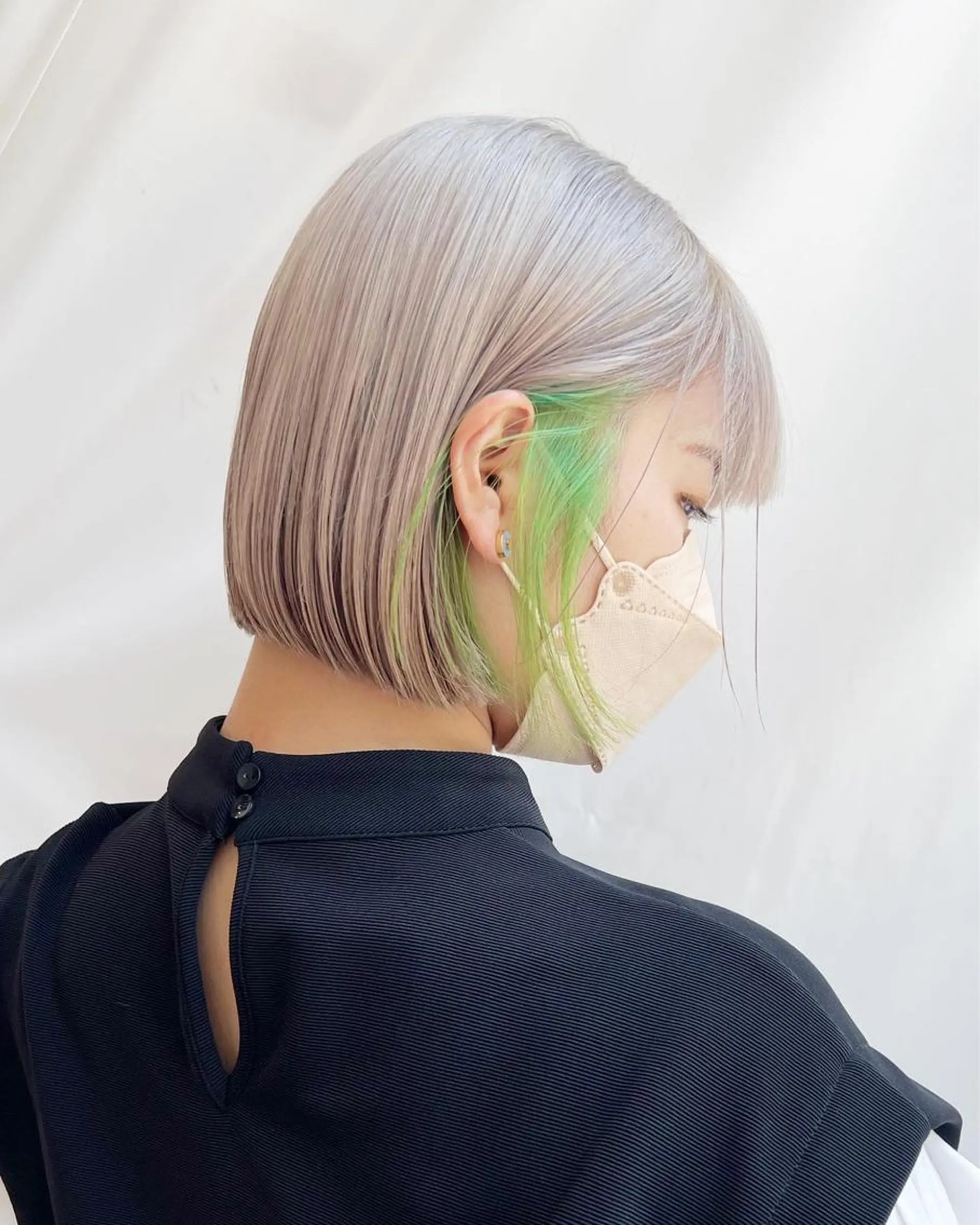 ミディアム カラー ベージュカラー 透明感カラー グレージュ ボブ ヘアカラー トリートメント レイヤー専門家 ダブルカラー修のヘアスタイル