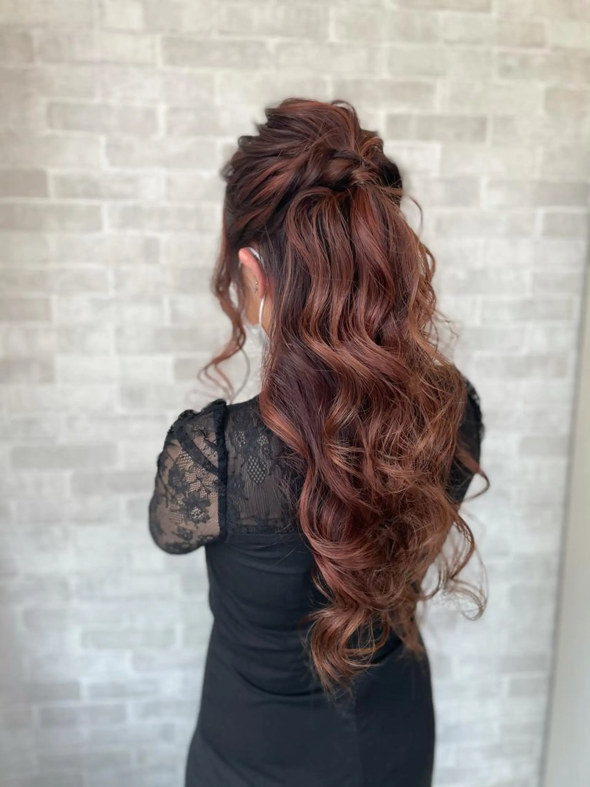 ロング ヘアアレンジ Well's TAIGAのヘアスタイル