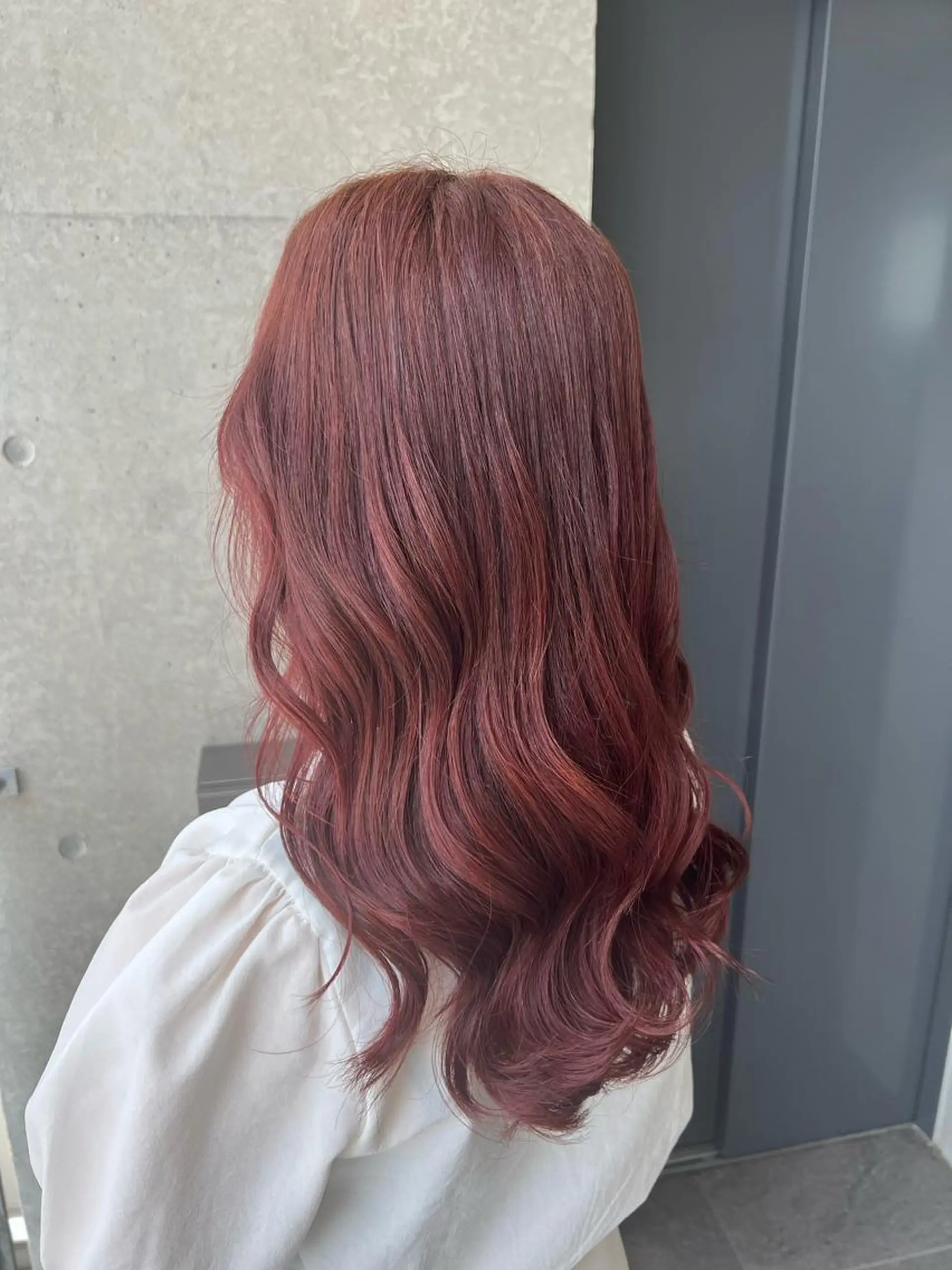 セミロング カラー シールエクステ アディクシーカラー アッシュ バレイヤージュ ベージュカラー ヘアカラー トリートメント ＤＥＳＴ所属・吉野 瑳桜のヘアスタイル