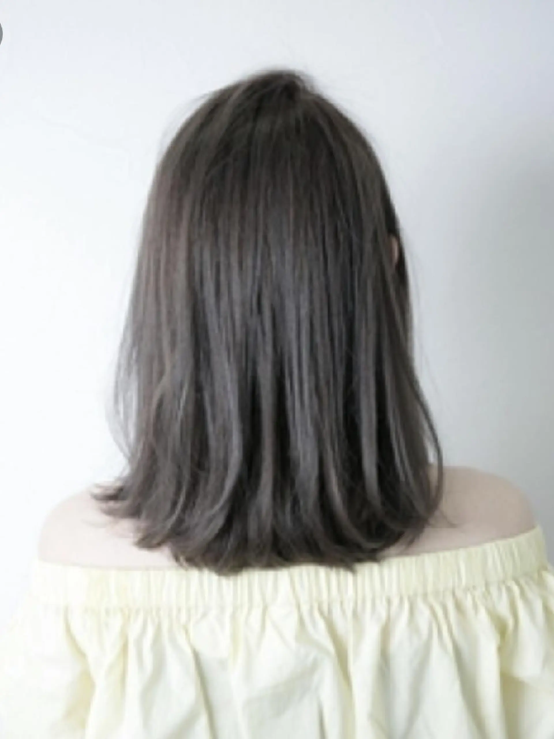 ミディアム カット 縮毛矯正 トリートメント すずき えりのヘアスタイル