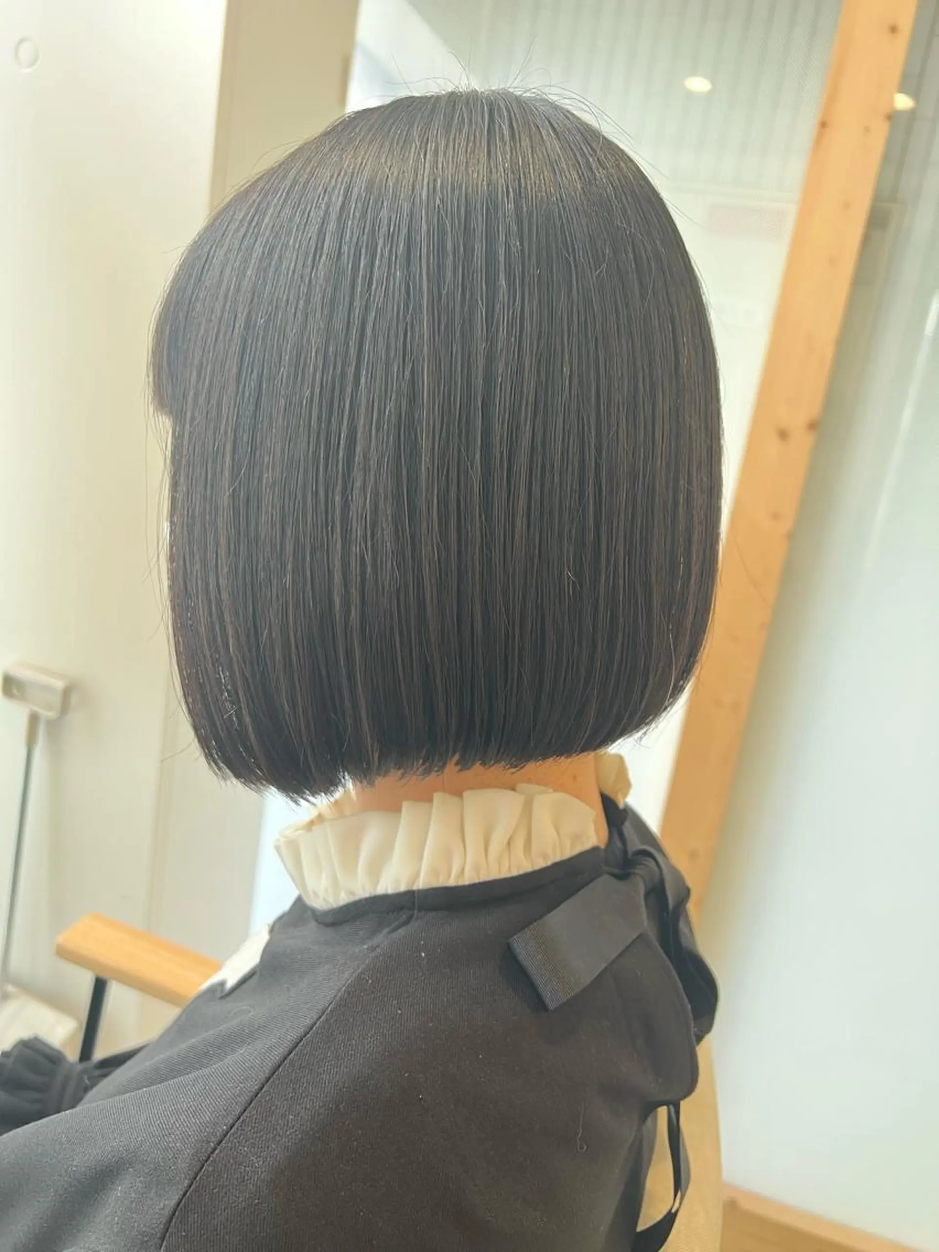 ショート カラー パーマ ヘアアレンジ 前下がりボブ ボブ emu所属・🌈髪質改善・美髪矯 正・平野瀬乃🌈のヘアスタイル