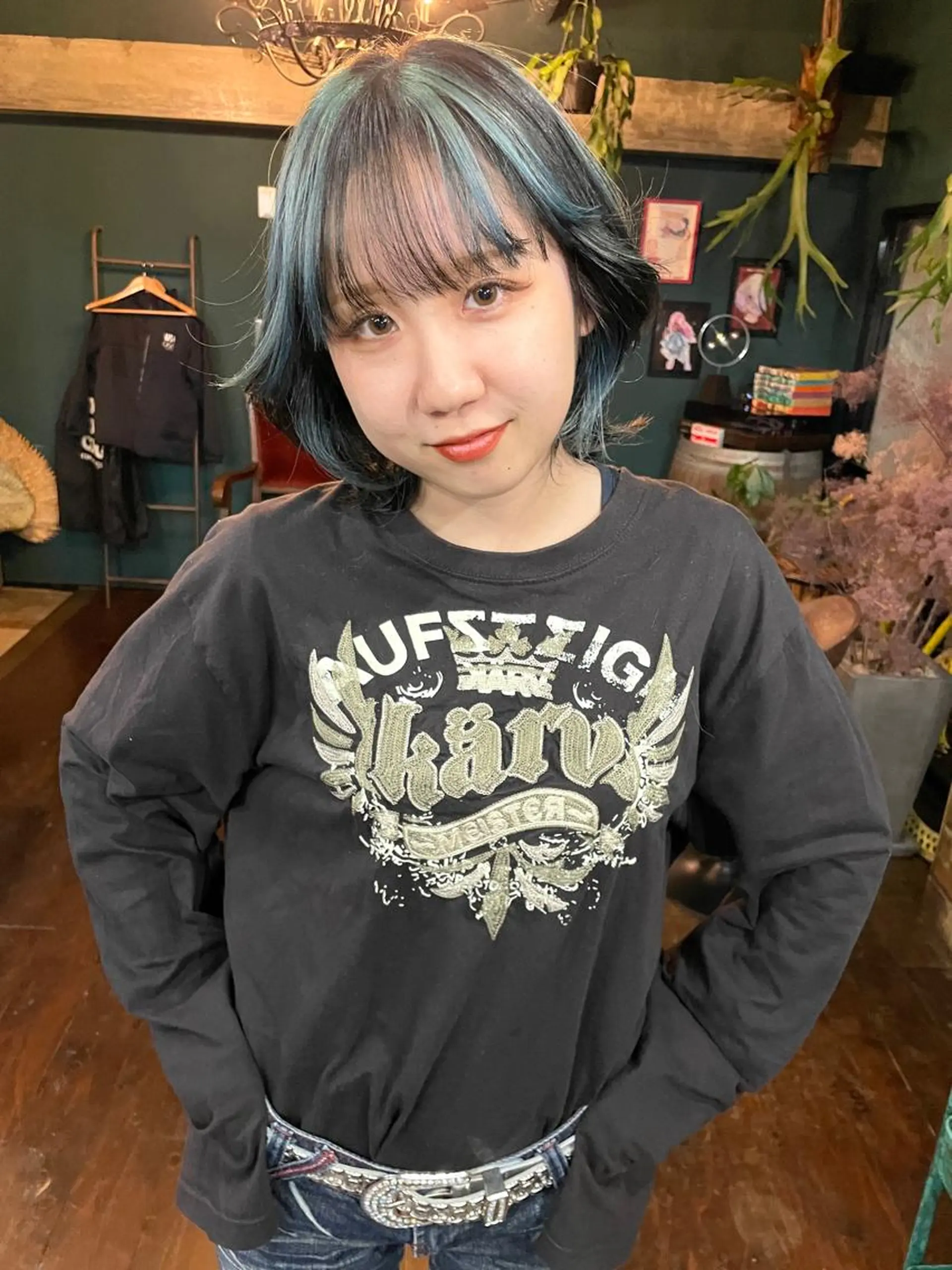 ミディアム ウルフカット vivre libre所属・vivre libreのヘアスタイル