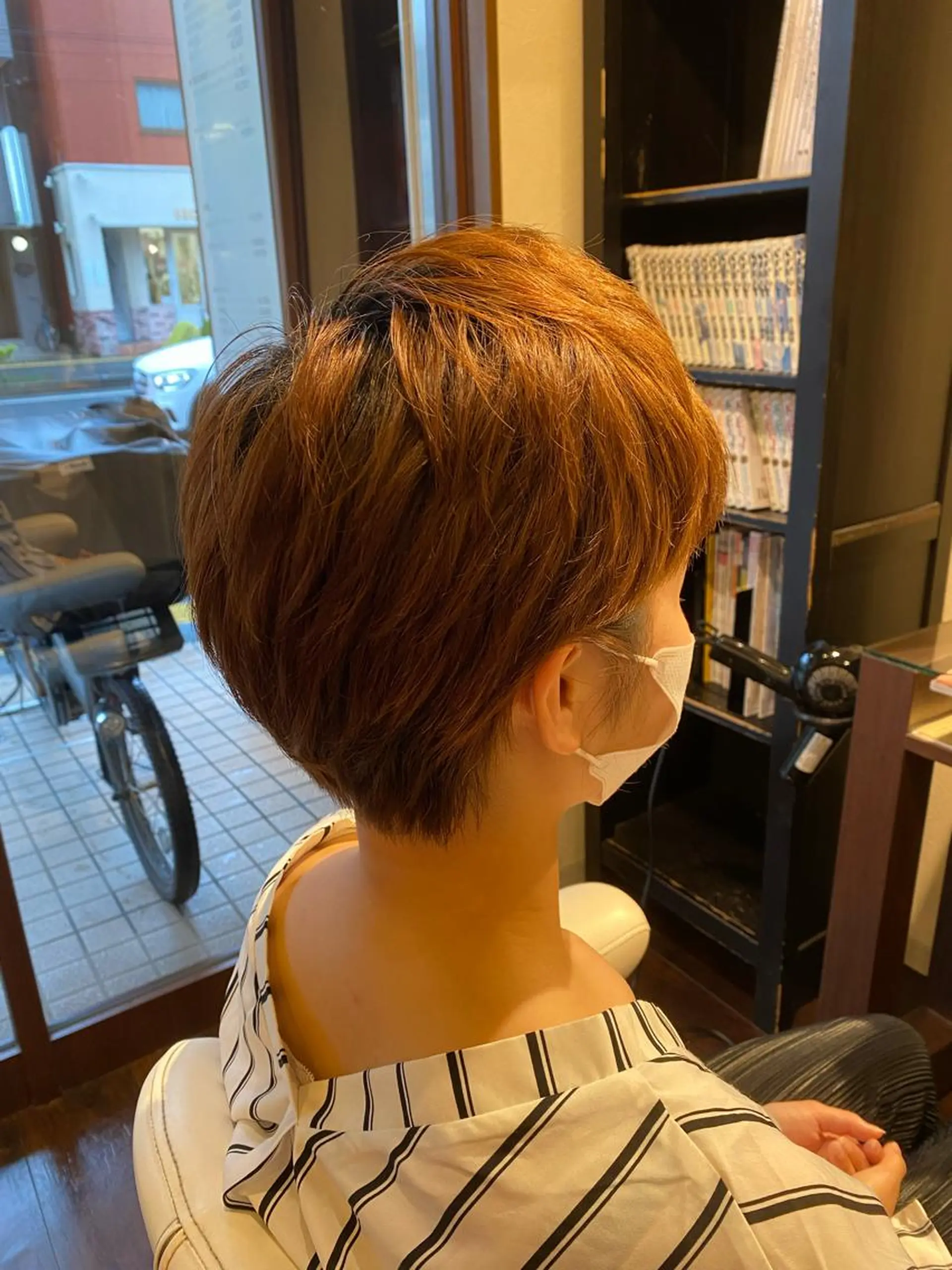 ショート 艶ｶﾗｰ｜ｽﾄﾚｰﾄ 🍟yuki🍟のヘアスタイル