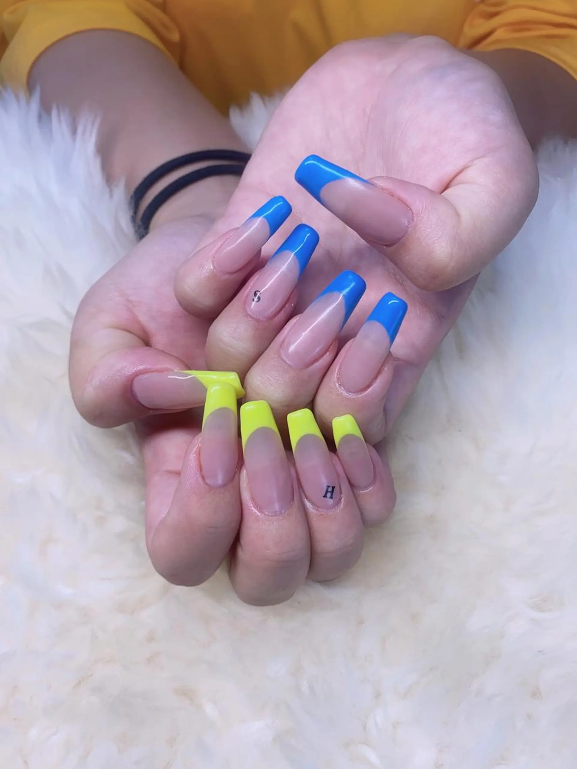 ロング ハンドネイル ハンドケア 💜MIYA nail川崎店のネイルデザイン