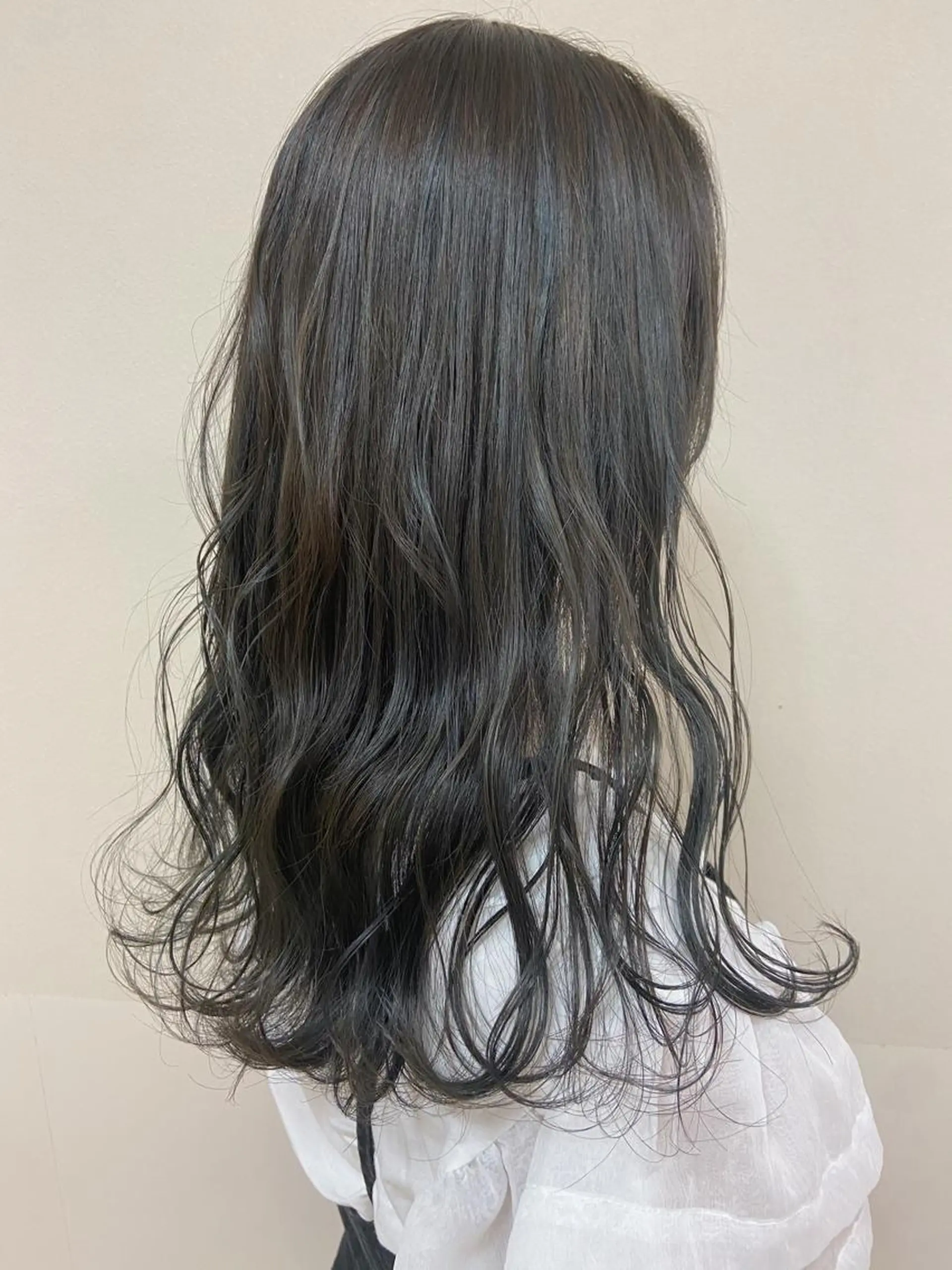 ロング カラー 【カラーリスト】 Likka.のヘアスタイル