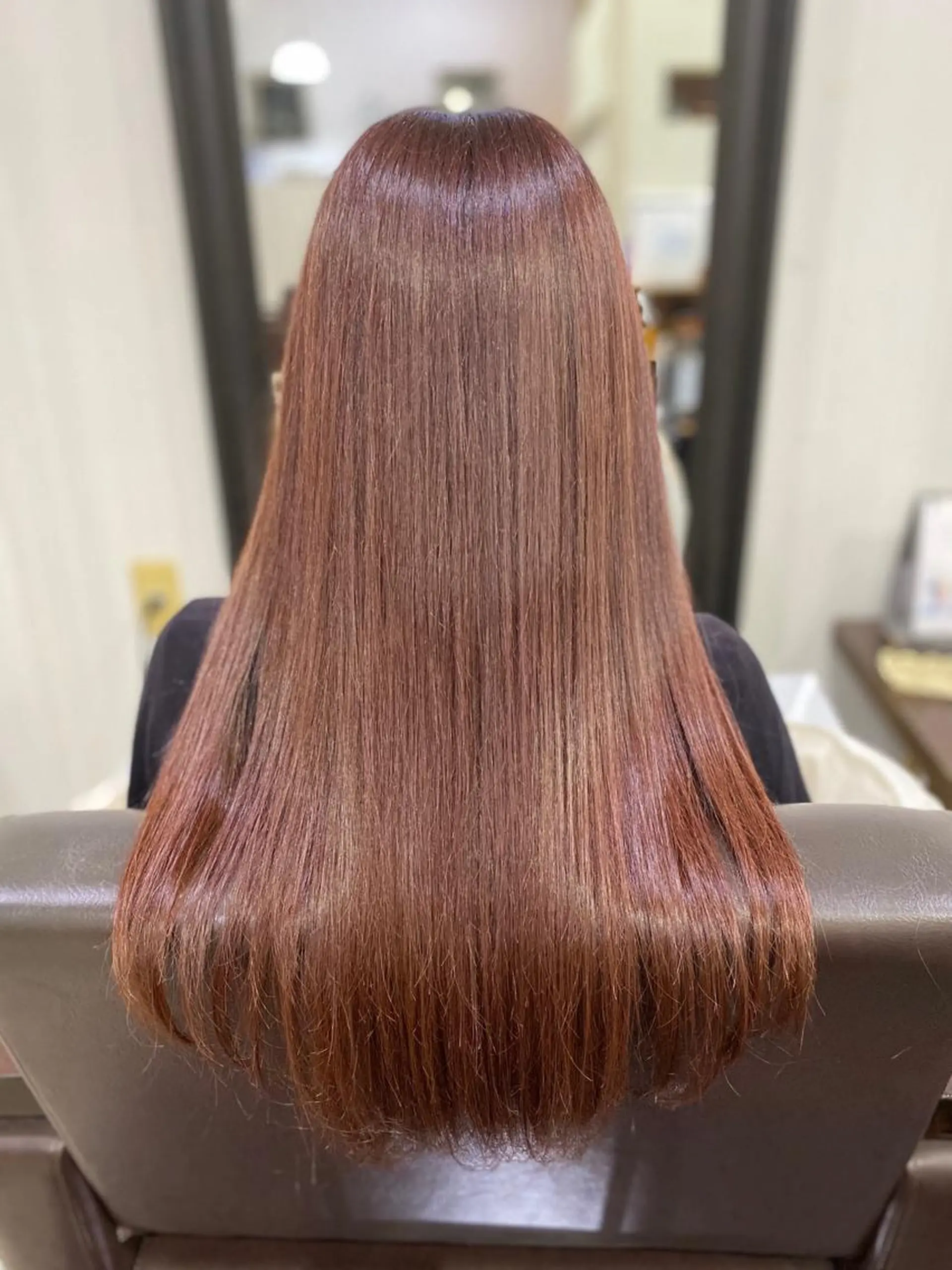 ロング カラー 阿久津 泰幸のヘアスタイル