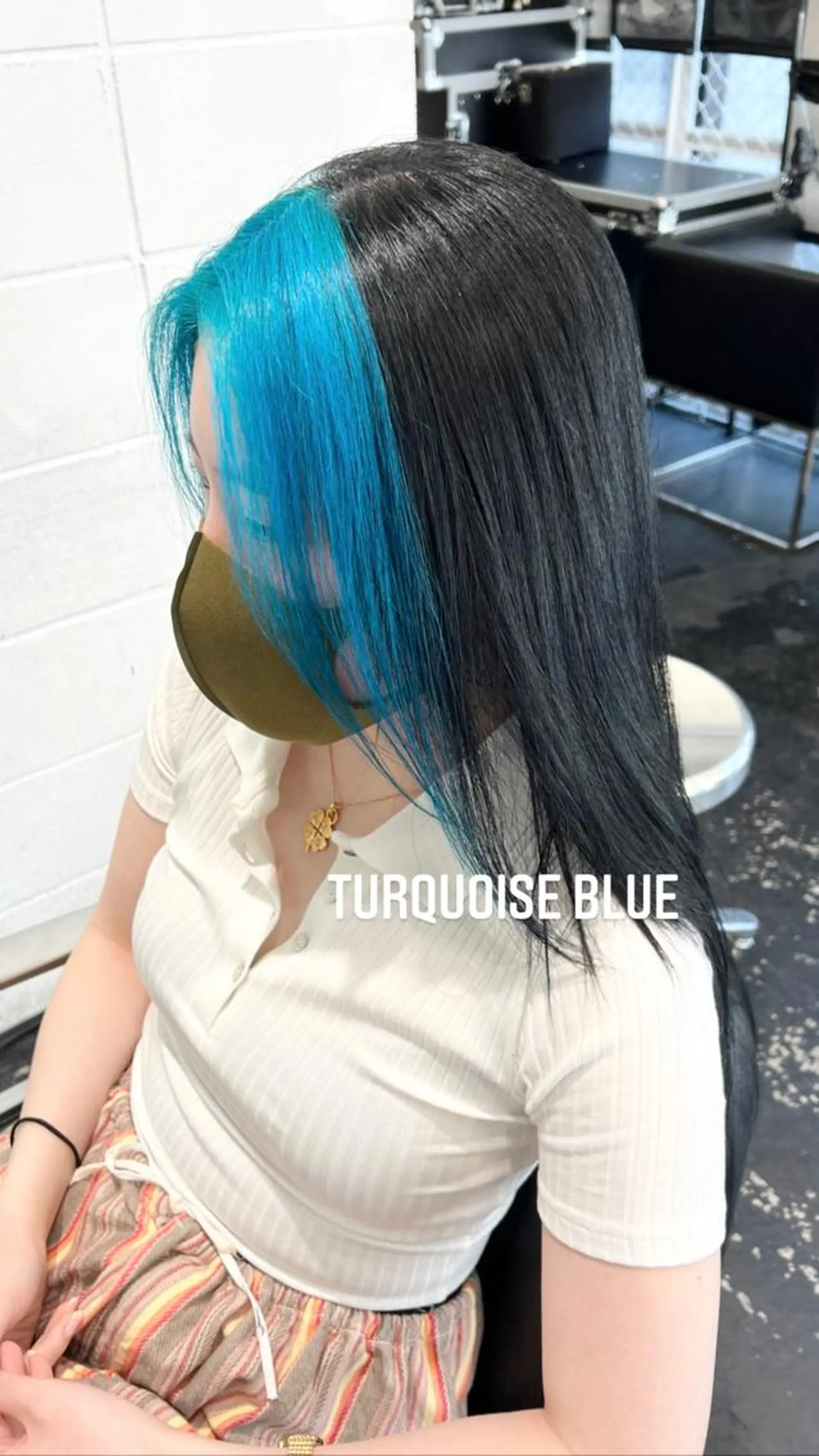 ロング カラー ヘアアレンジ ブリーチ ブルーカラー ケアブリーチ デザインカラー インナーカラー HARU//原宿🤍 リピート率NO.1のヘアスタイル