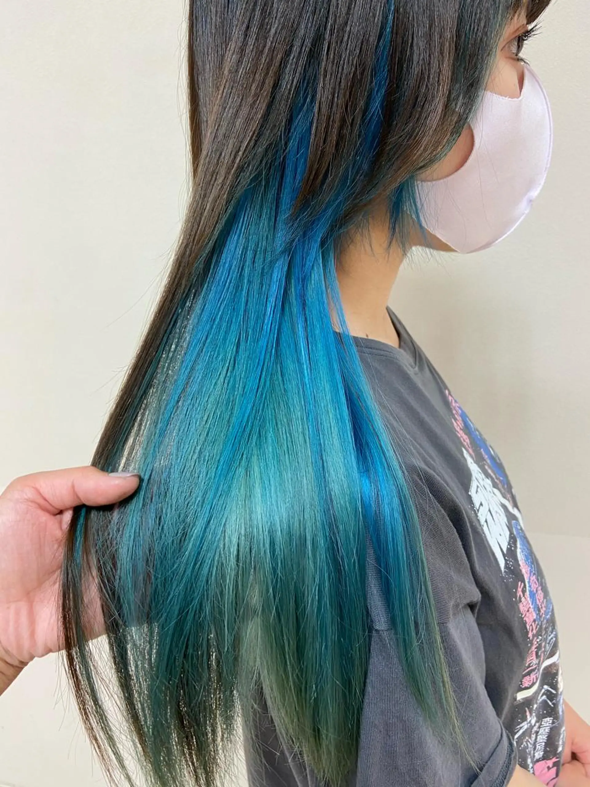 ロング カラー 【カラーリスト】 Likka.のヘアスタイル