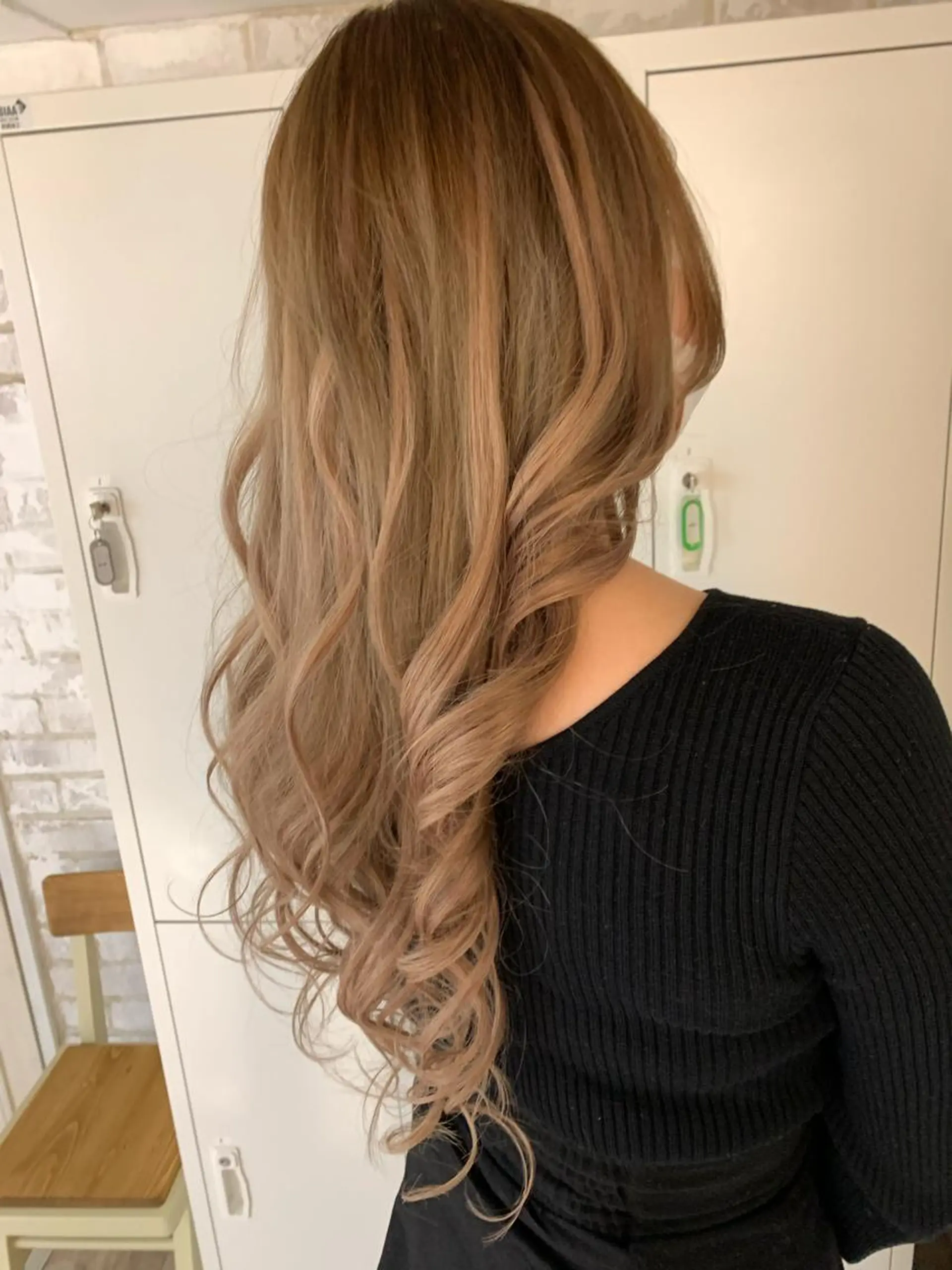 ロング プルエクステ エクステ ハイトーン✨艶髪 ✨髪質改善✨和田のヘアスタイル