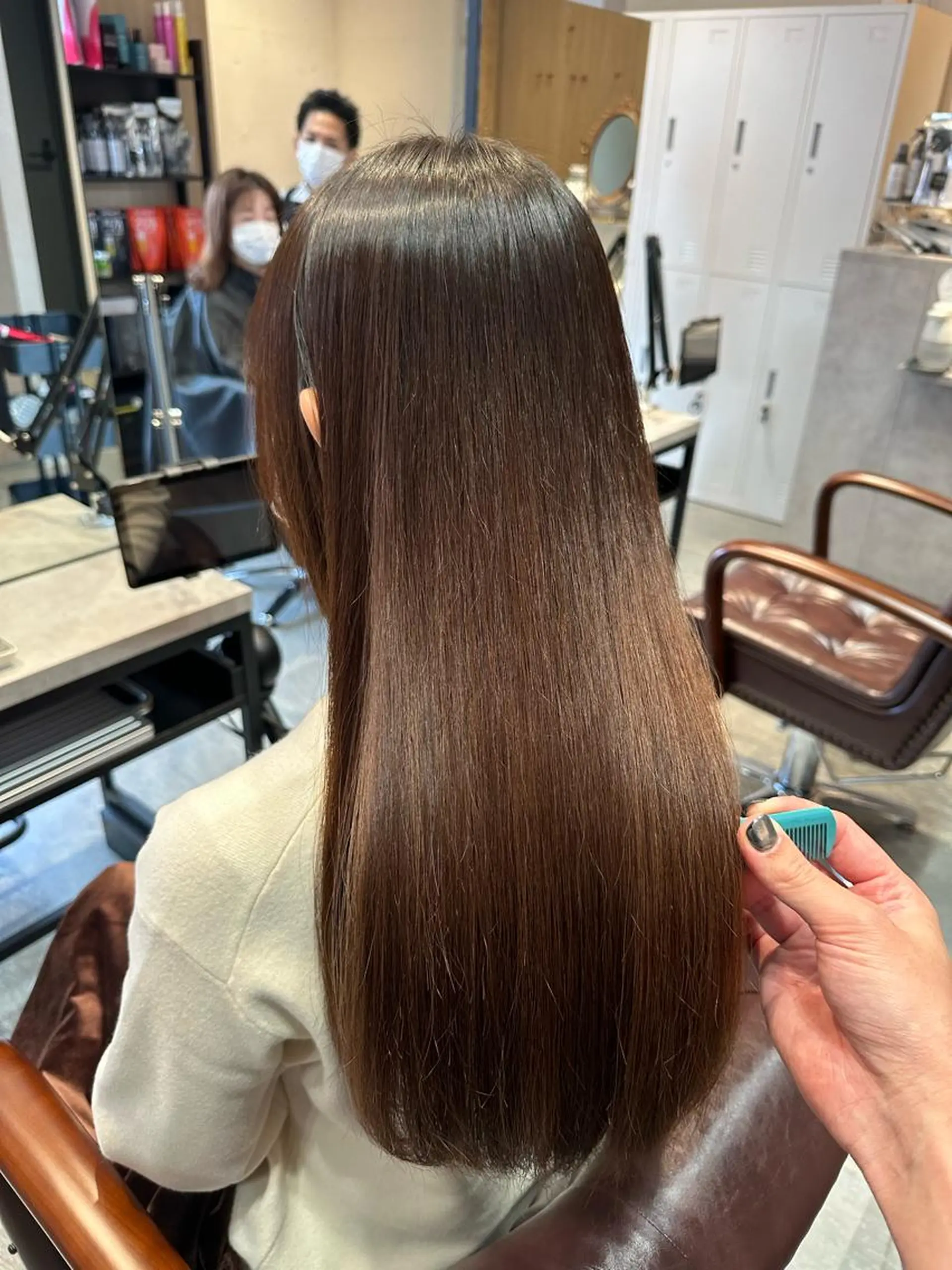 セミロング 美髪美容師 くぼた店長🫧のヘアスタイル