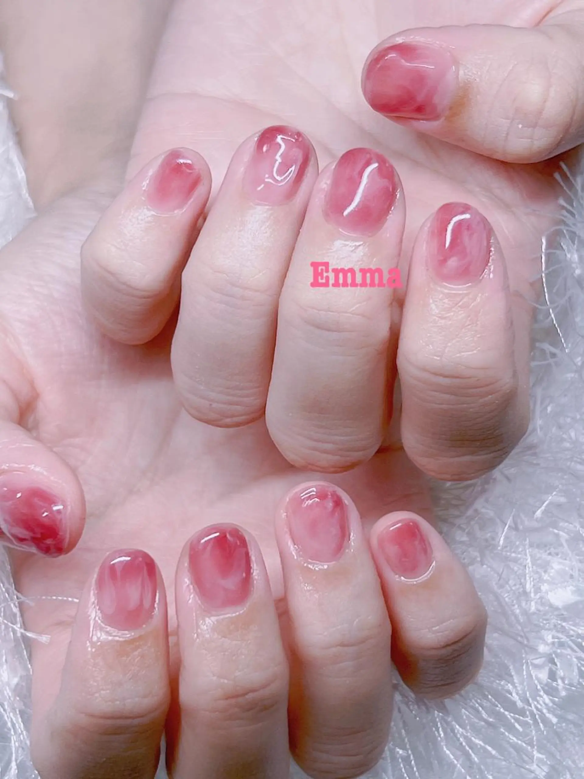 ネイル ニュアンスネイル ぷっくりネイル ハンドネイル She   Nail所属・ISA_ BELLAのネイルデザイン