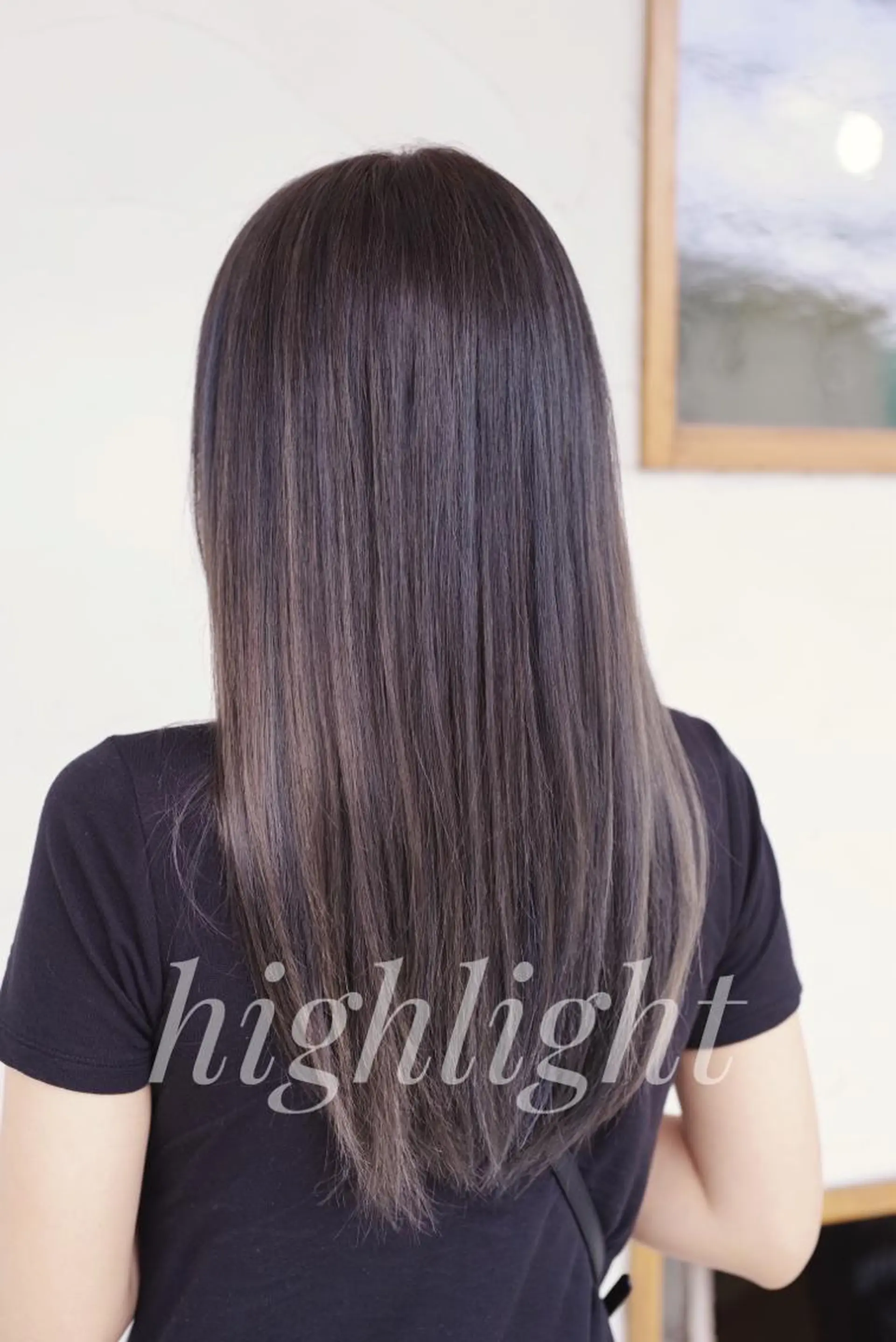 ロング カラー ハイライトカラー ハイライト sky所属・くわやま まさきのヘアスタイル