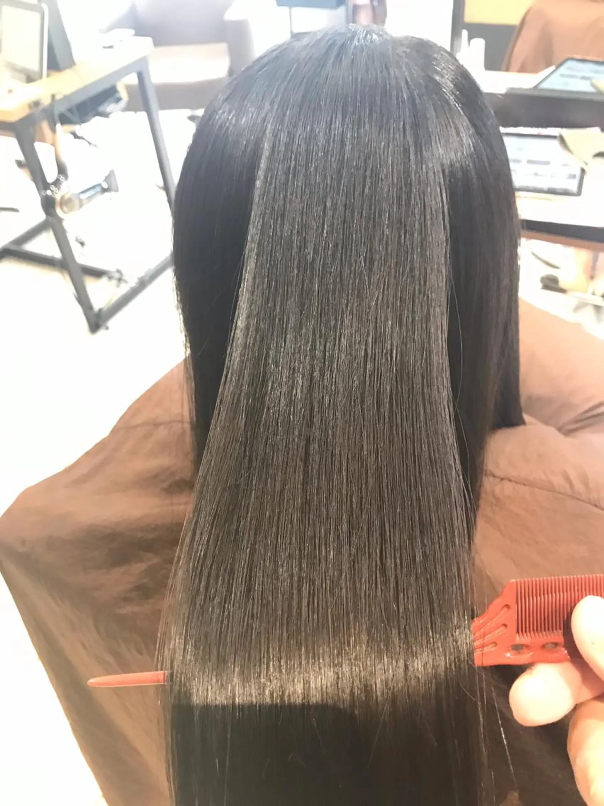 セミロング Emerge渋谷店　［エマージュ］所属・美髪縮毛矯正No1 toshiのヘアスタイル