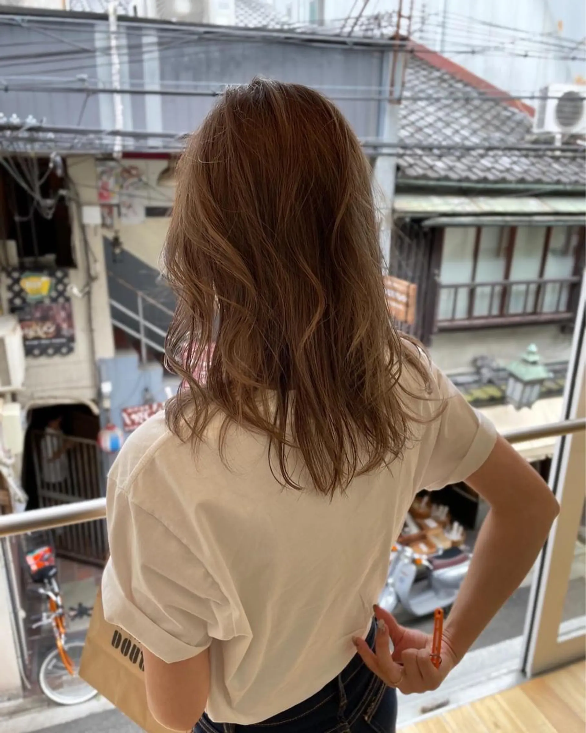 ミディアム カラー ベージュカラー ミルクティーベージュ ヘアカラー トリートメント Tao所属・藤川 大智のヘアスタイル