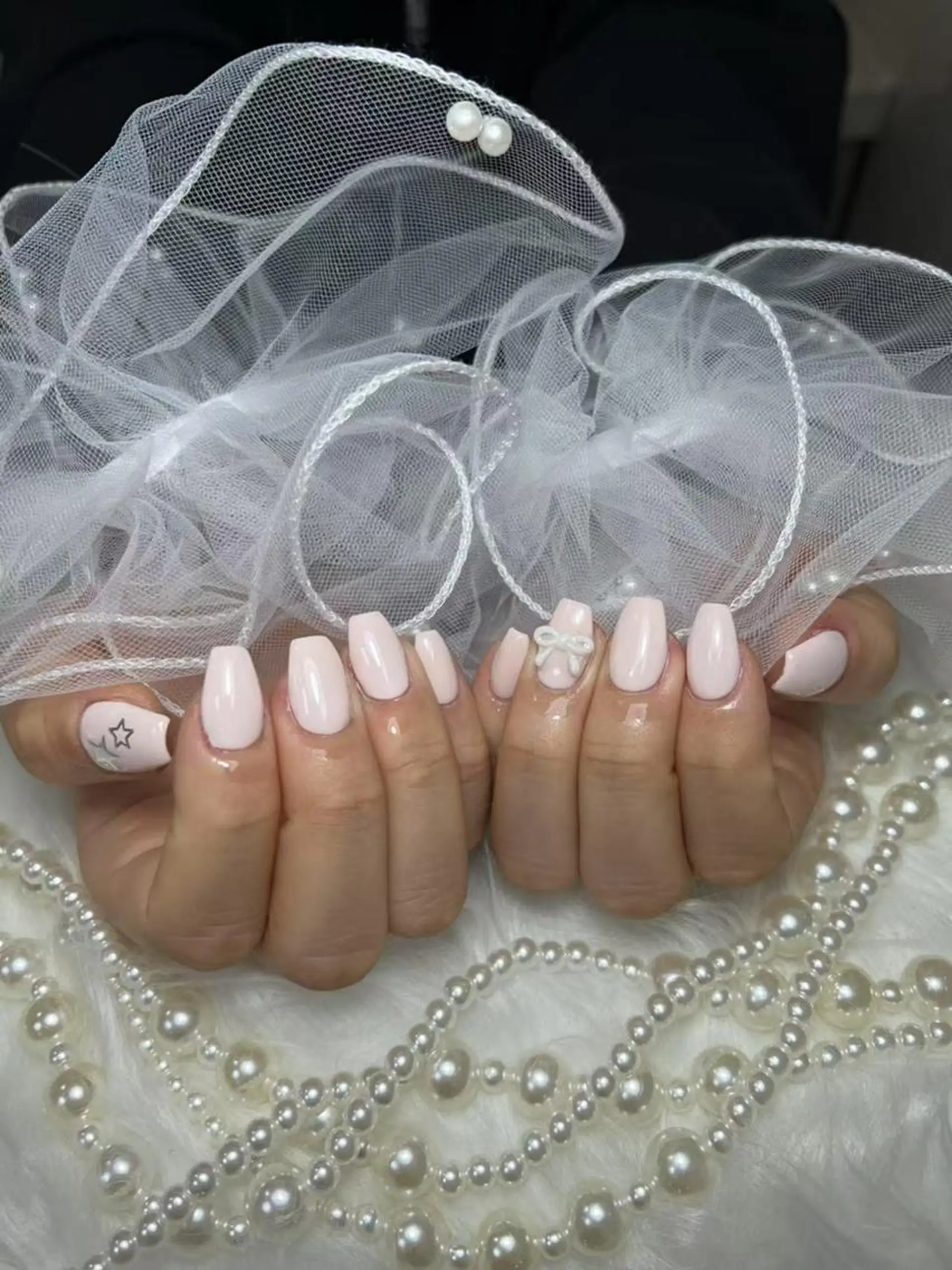 ネイル ハンドネイル ハンドケア DEMAIN- 🌹のネイルデザイン