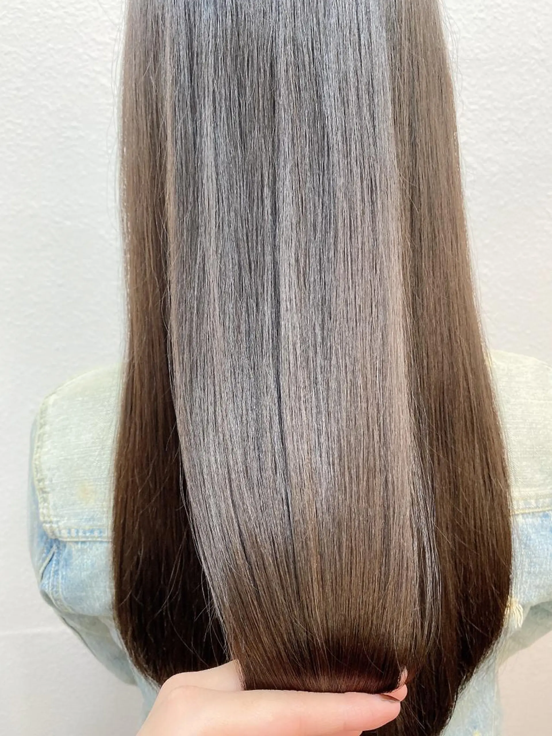 セミロング カラー 小森 拓哉のヘアスタイル