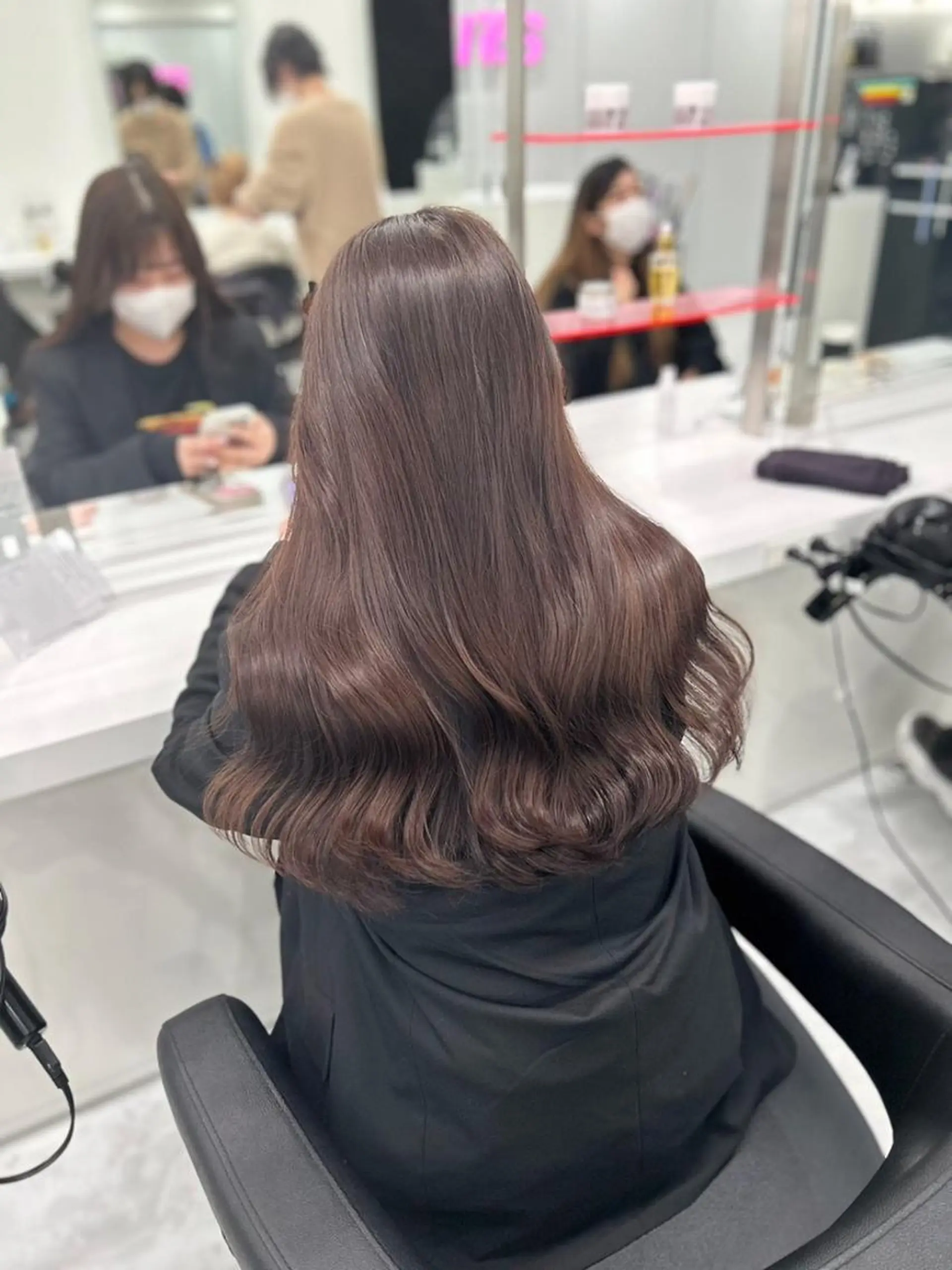 カラー カット ヘアカラー トリートメント ヘッドスパ ヘアセット 🩶透髪×モテ髪🩶 池袋SHE🏹🩶のヘアスタイル
