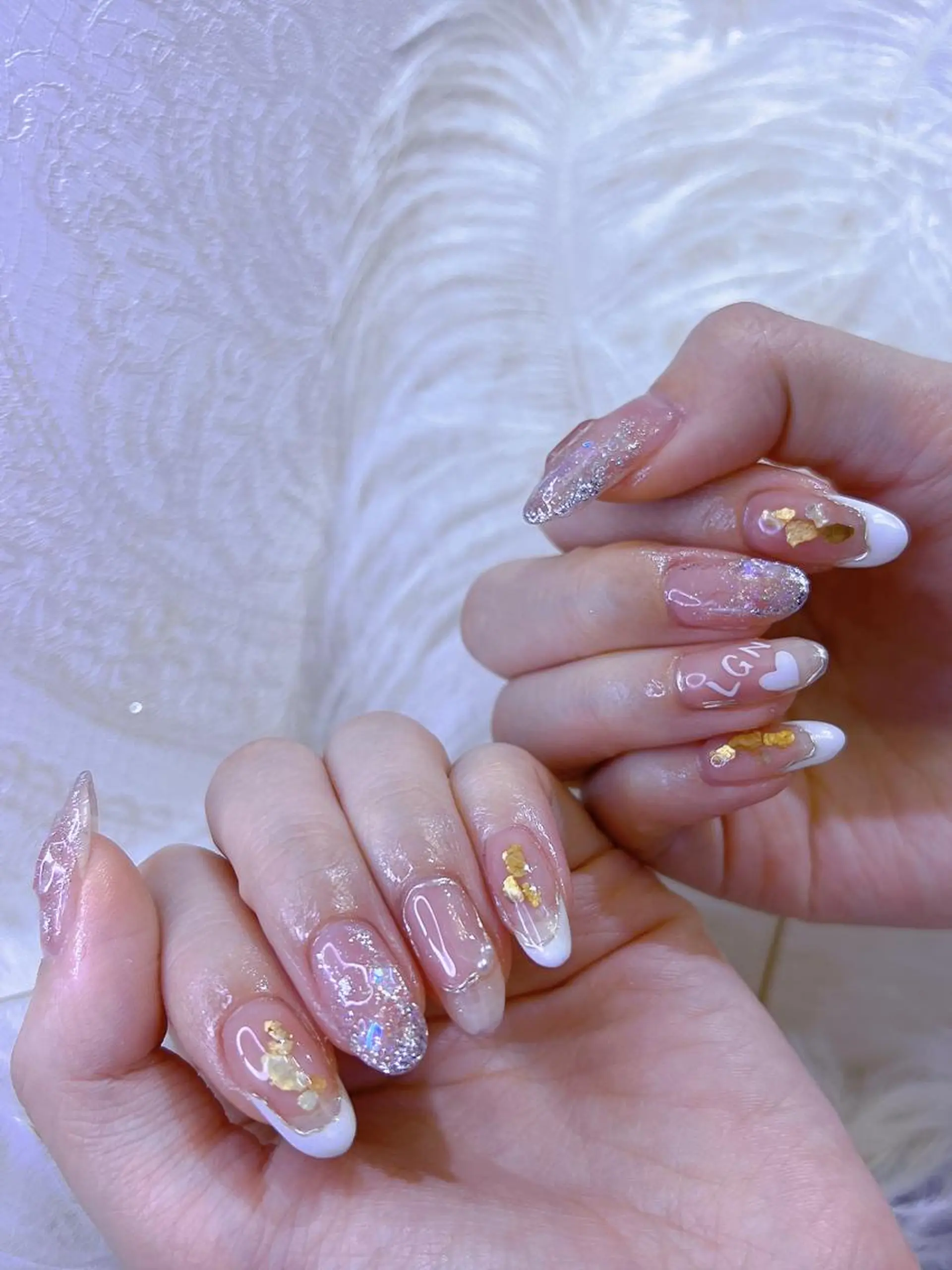 ネイル ミラーネイル Ubuntu🎀 ネイルサロン✨のネイルデザイン