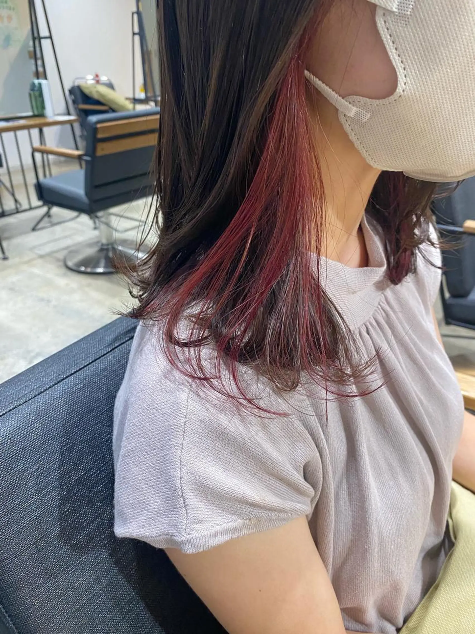 ミディアム カラー インナーカラー ピンクカラー レイヤー/髪質改善 渡邉【日吉美容室】のヘアスタイル