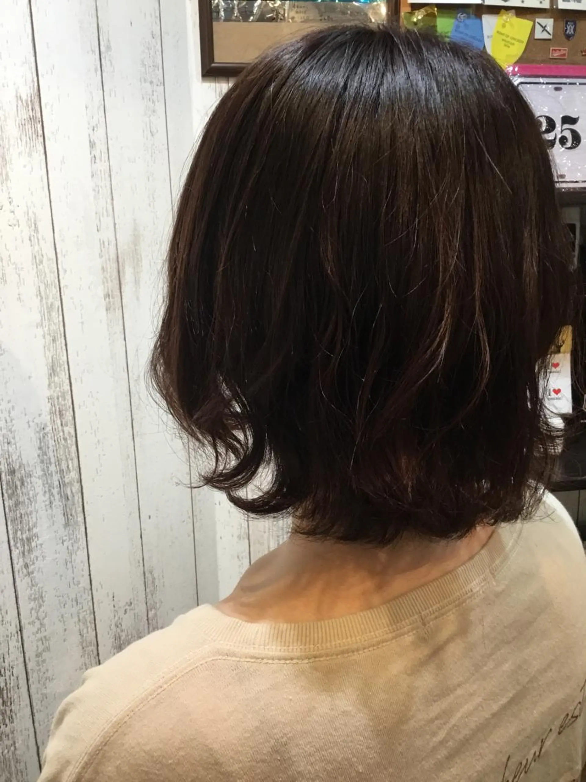 ミディアム カラー embrace エンブレイスのヘアスタイル