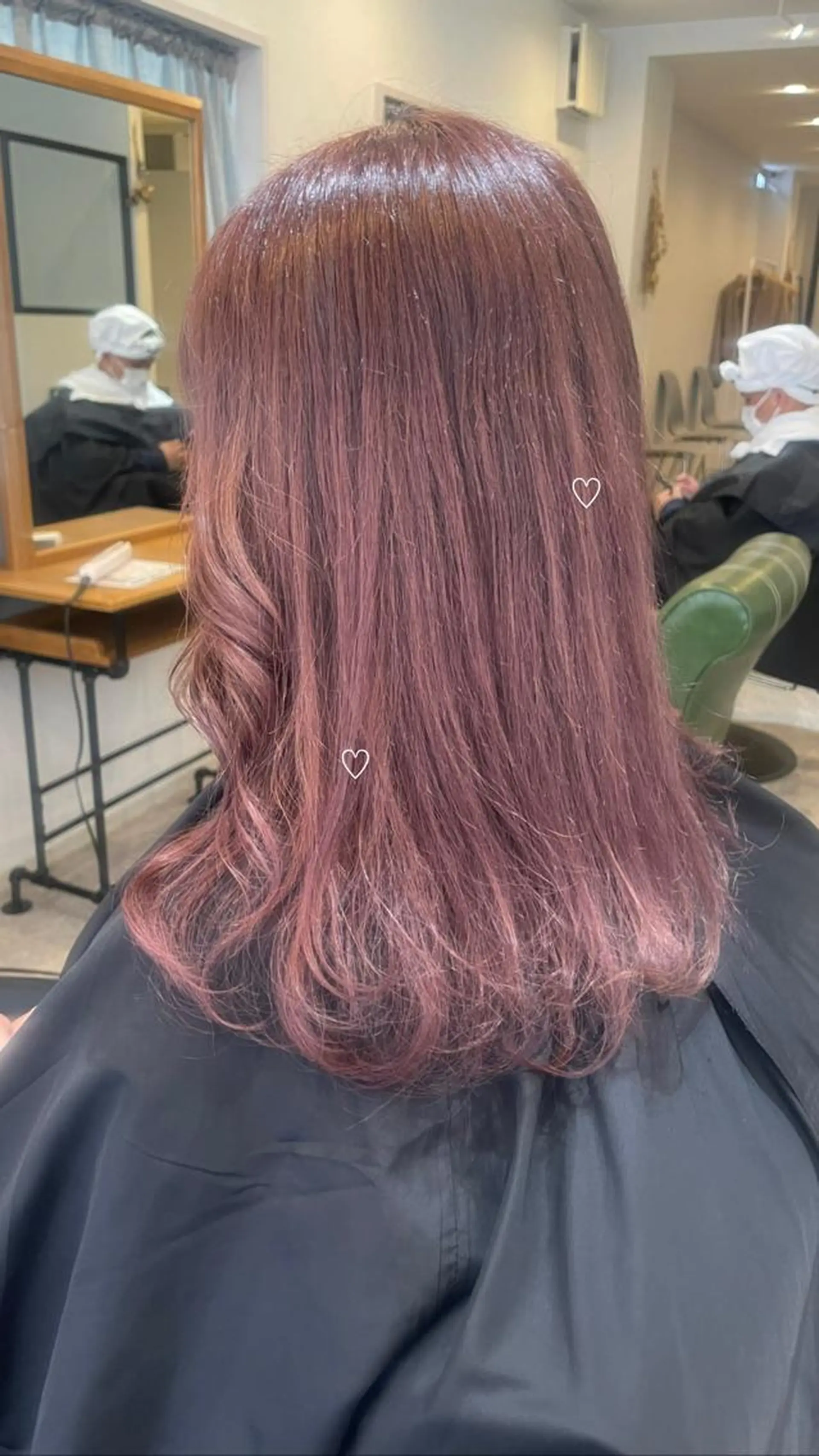 ロング ピンクラベンダー カット 縮毛矯正 トリートメント 北山 巴奈のヘアスタイル