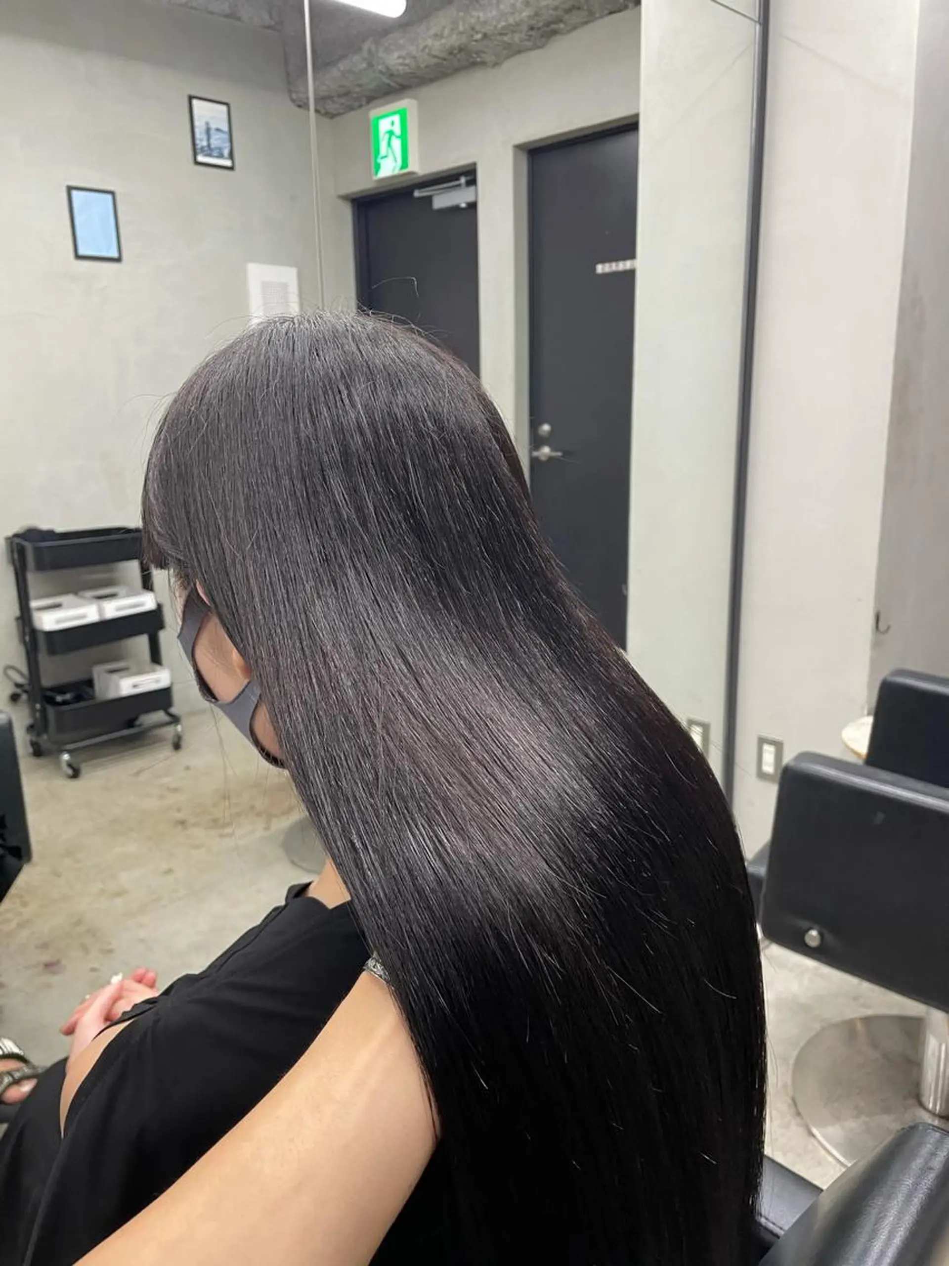 ロング カラー ヘアカラー トリートメント ヘアセット 新宿/韓国ヘア/ 髪質改善ストレートのヘアスタイル