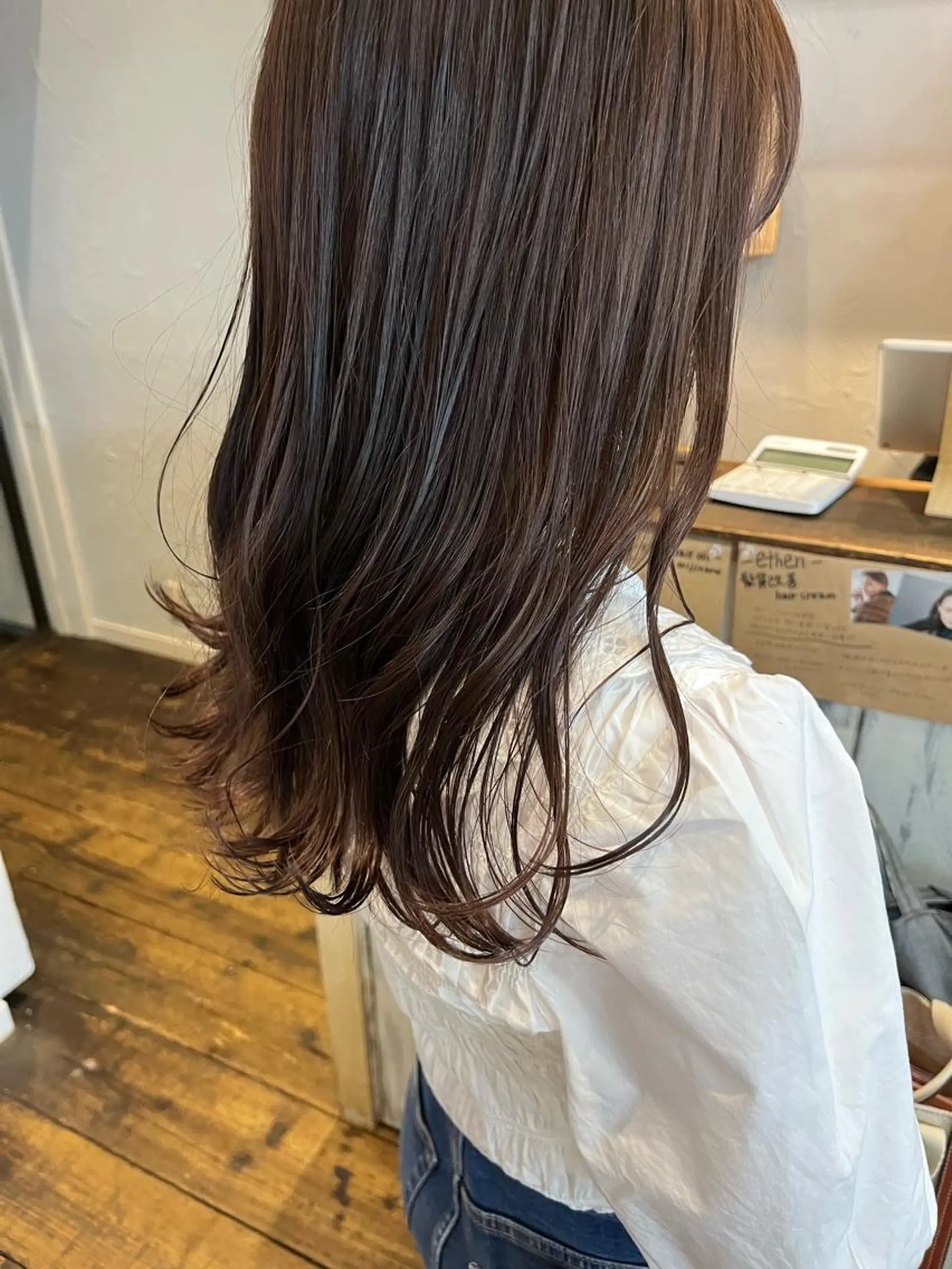 セミロング カラー カット ヘアカラー 縮毛矯正 ツチダ カホのヘアスタイル