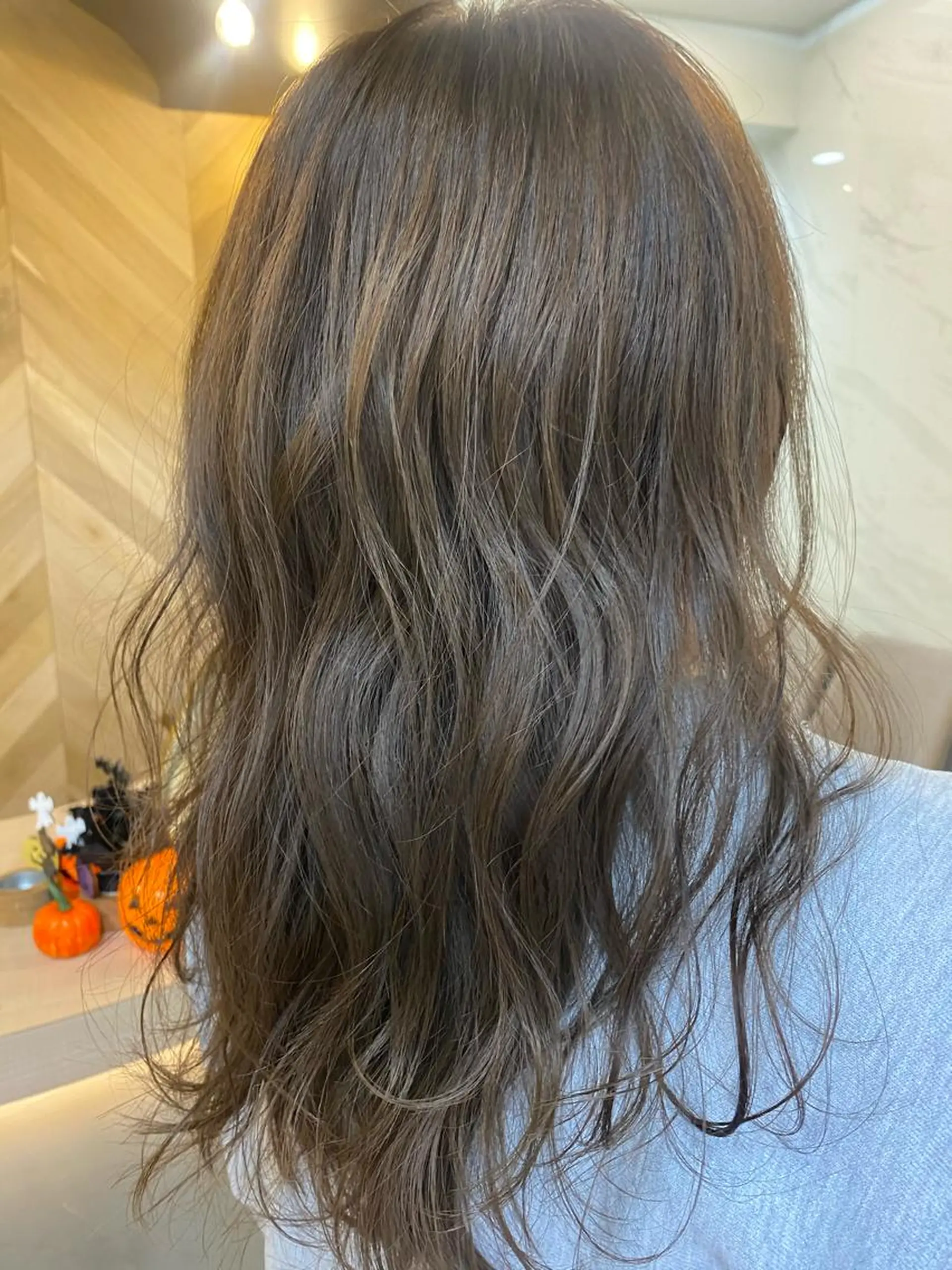 セミロング おおつき ありかのヘアスタイル