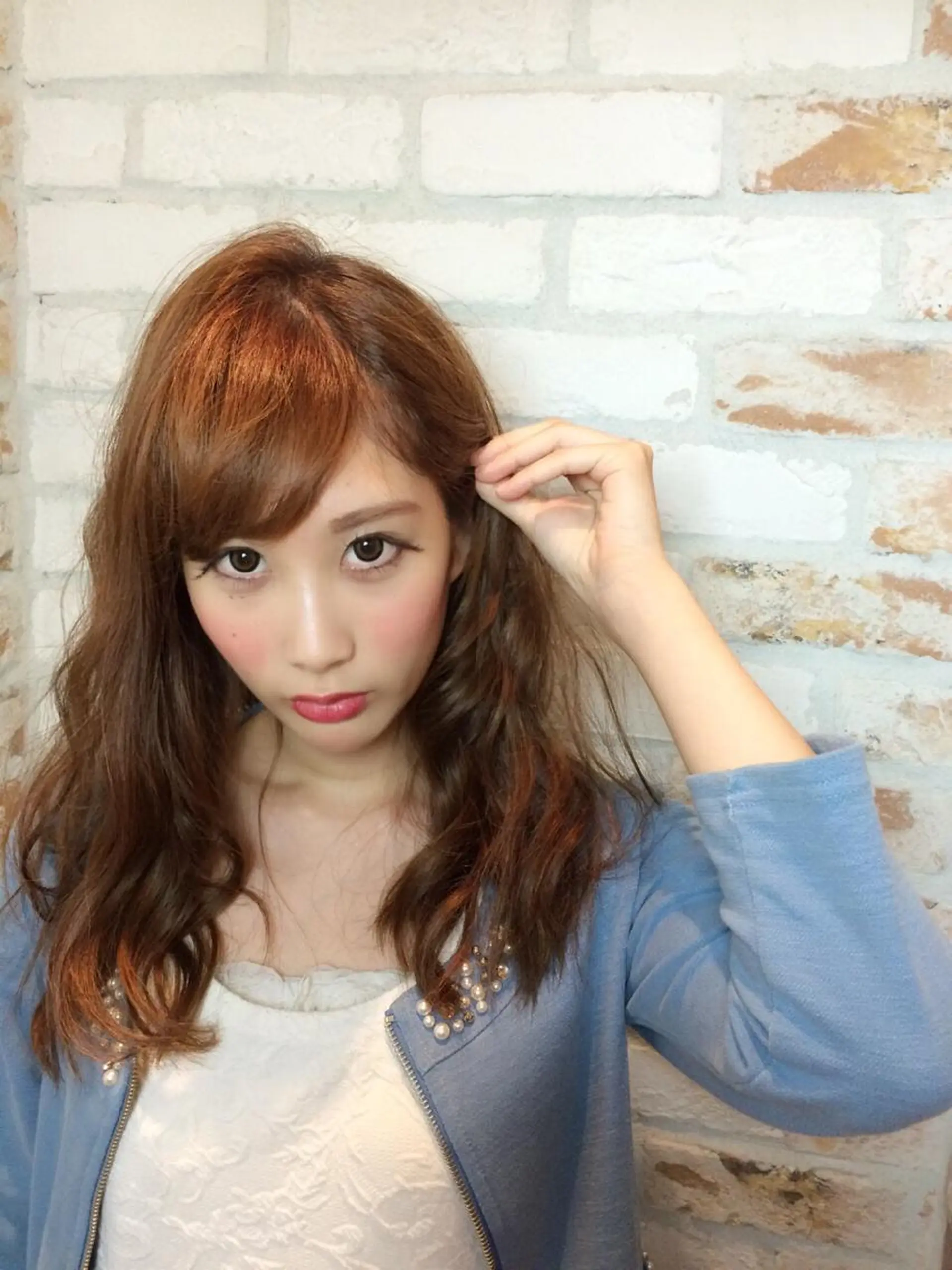 セミロング カラー ハイライトカラー ハイライト 加藤 あやみのヘアスタイル