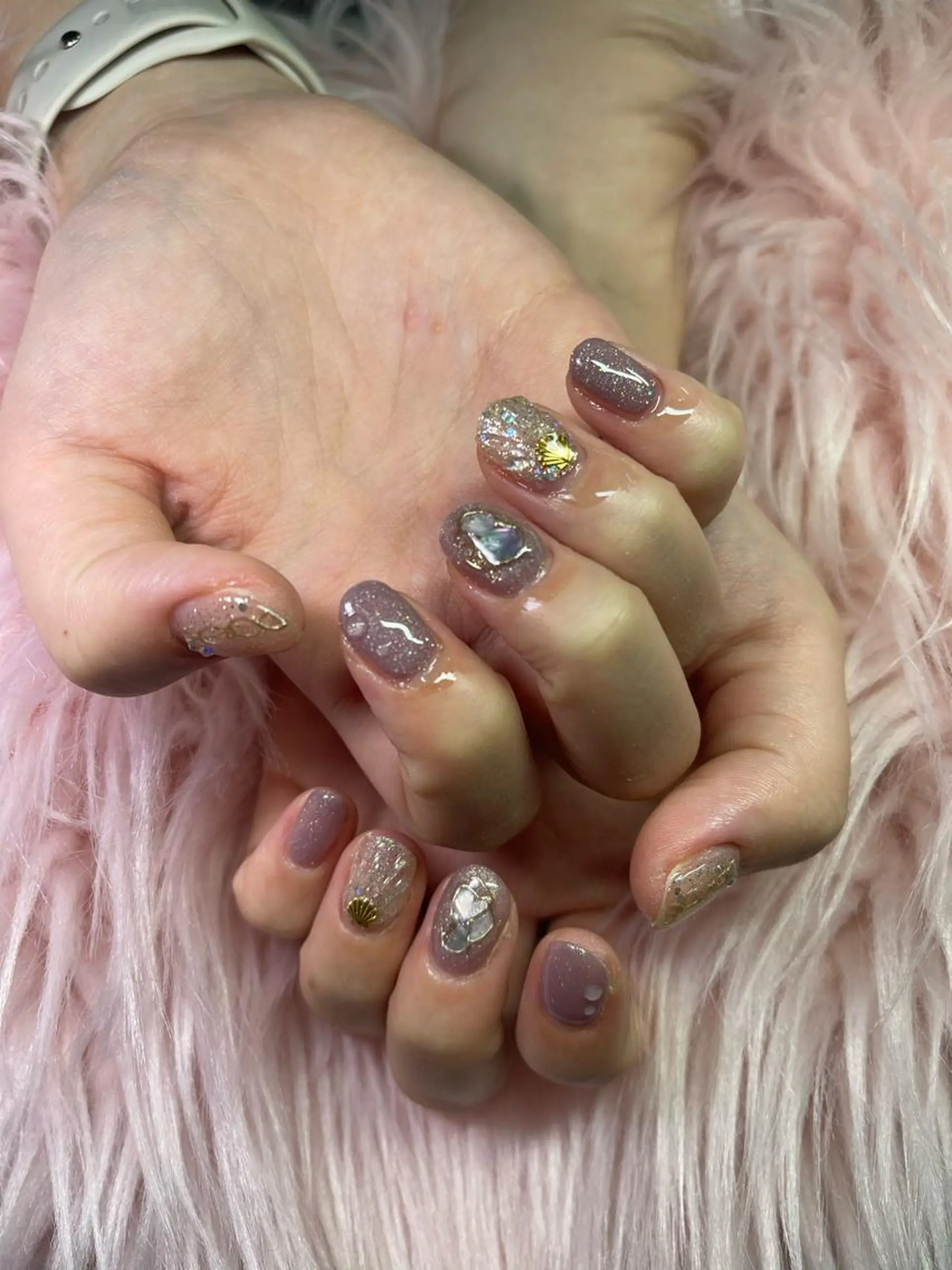 ネイル ネイルサロンキュアイスト所属・キュアイスト アコパラジェル調布のネイルデザイン