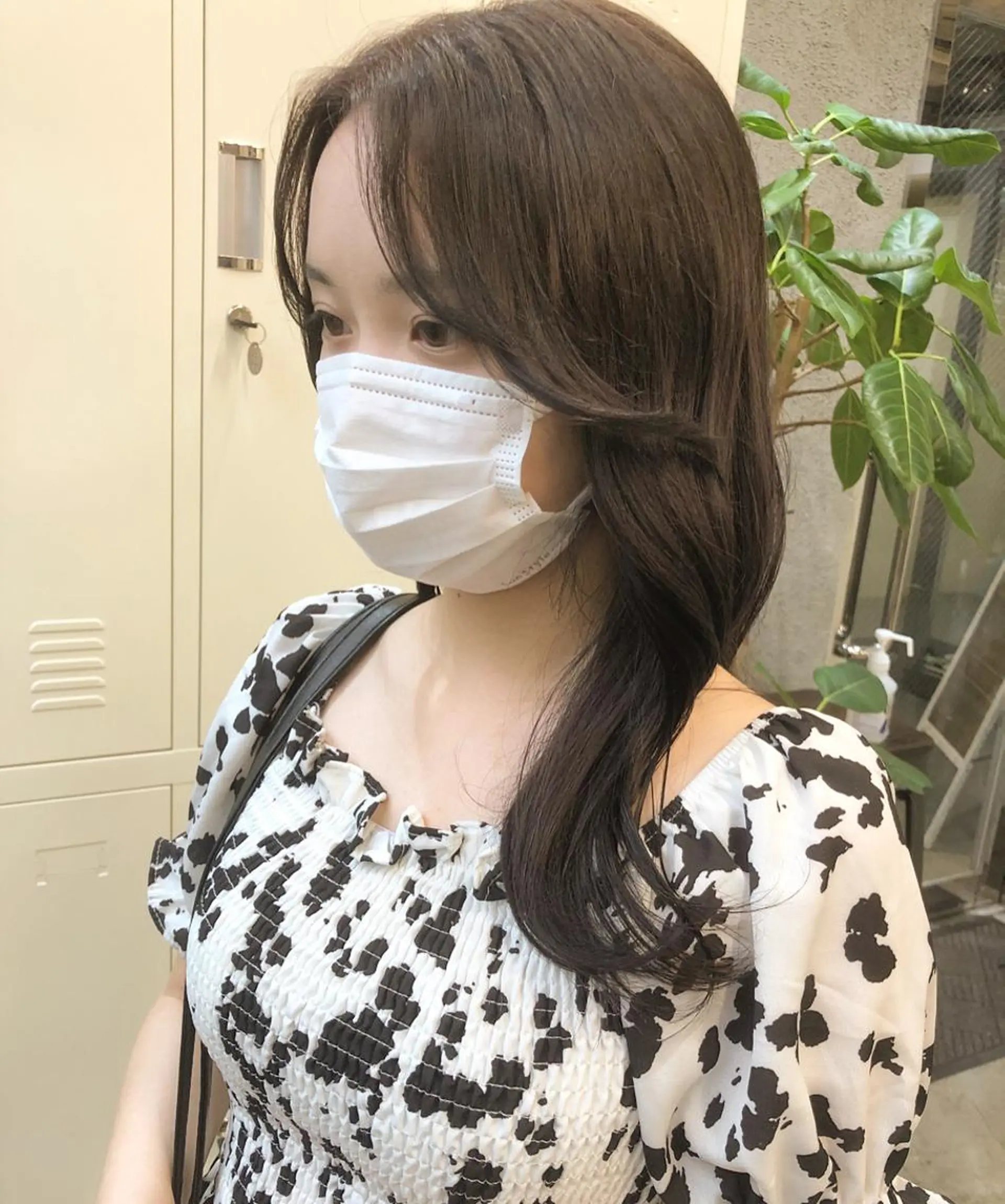 ミディアム カラー ブラウンカラー オリーブブラウン ヨシンモリ icon.hakata所属・kazuki iconのヘアスタイル