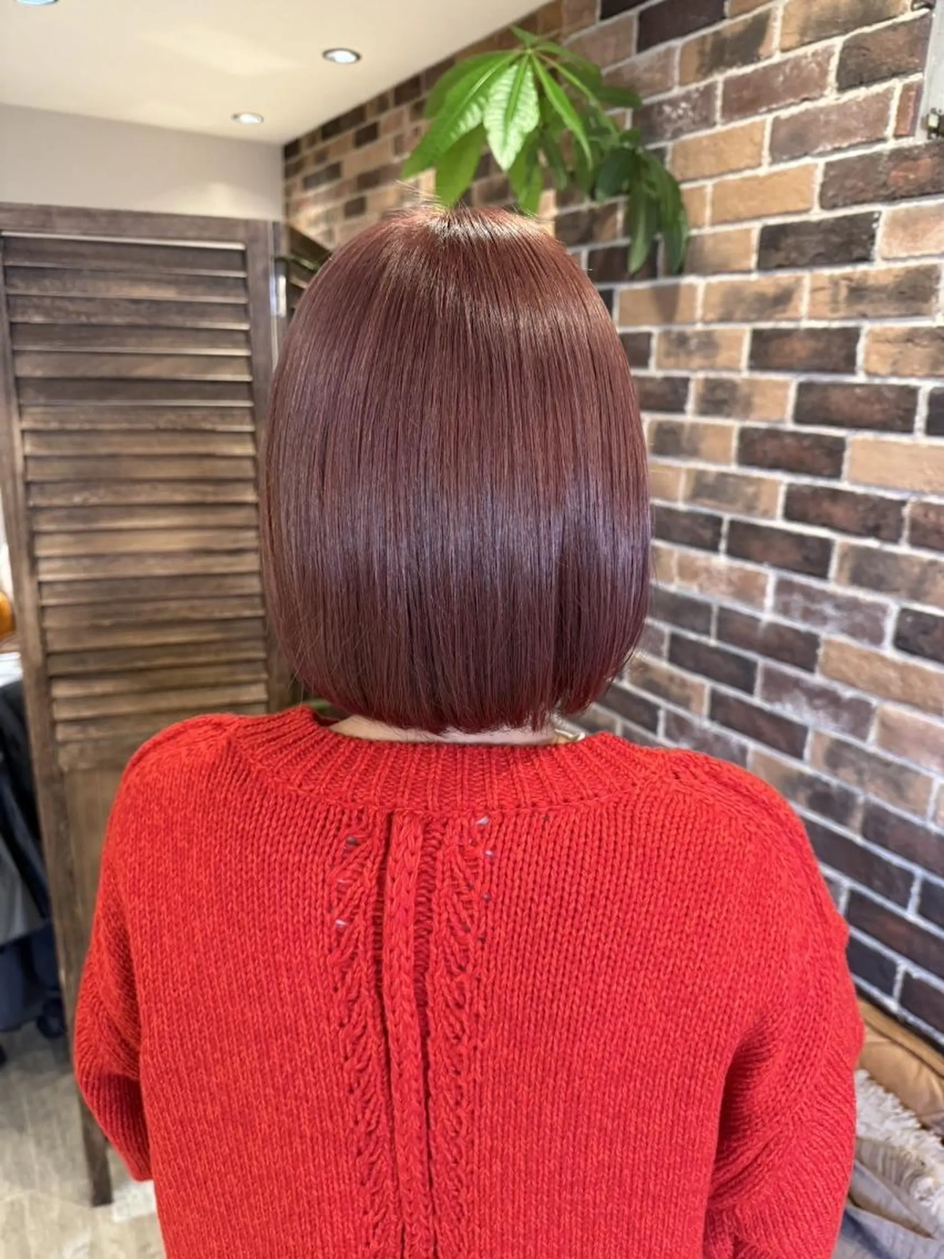 カラー セミロング AROMA awanoのヘアスタイル