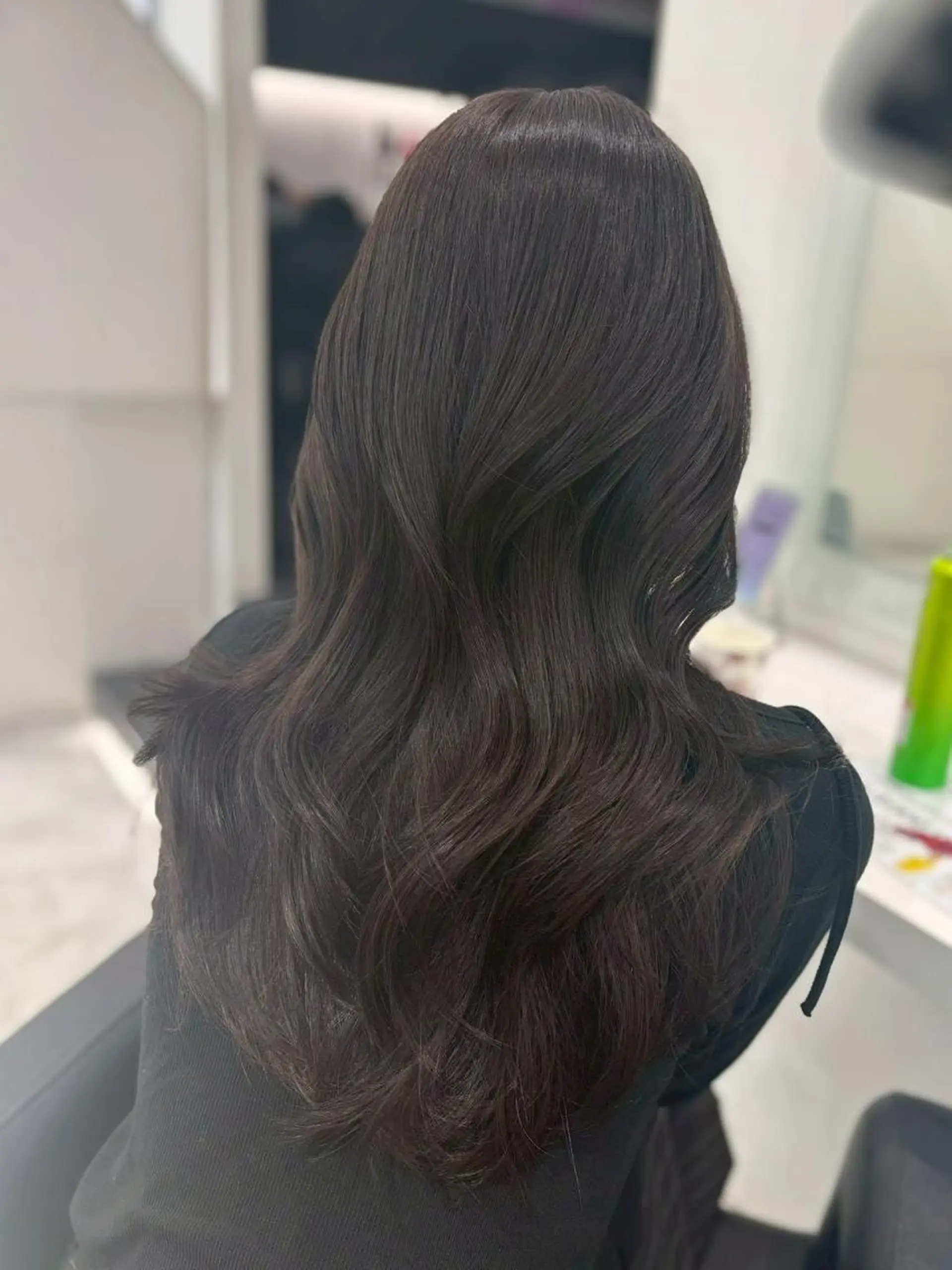カラー トレンドスタイル🤍 透明感ヘアのヘアスタイル
