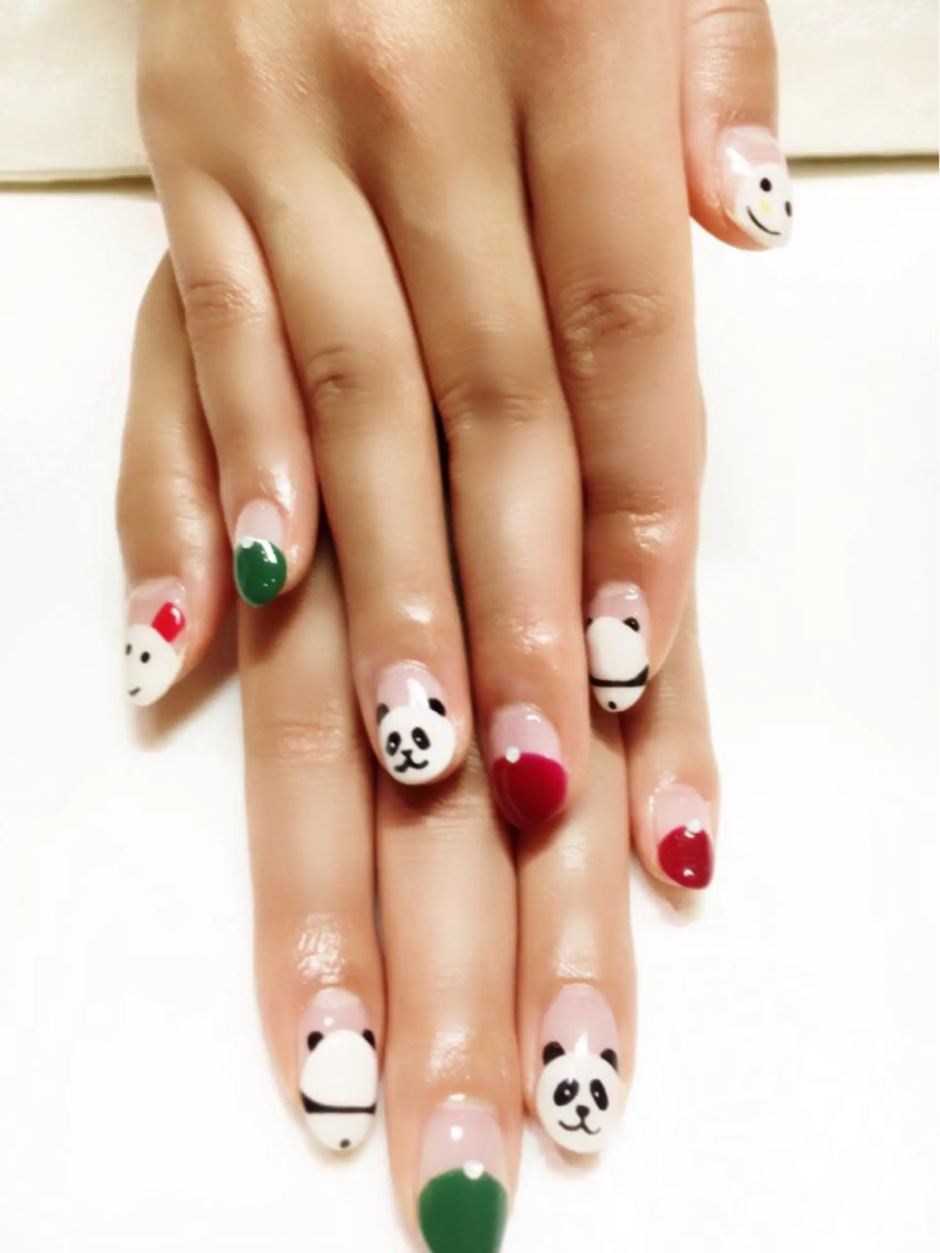 ネイル 持ち込み フジタ エリカのネイルデザイン