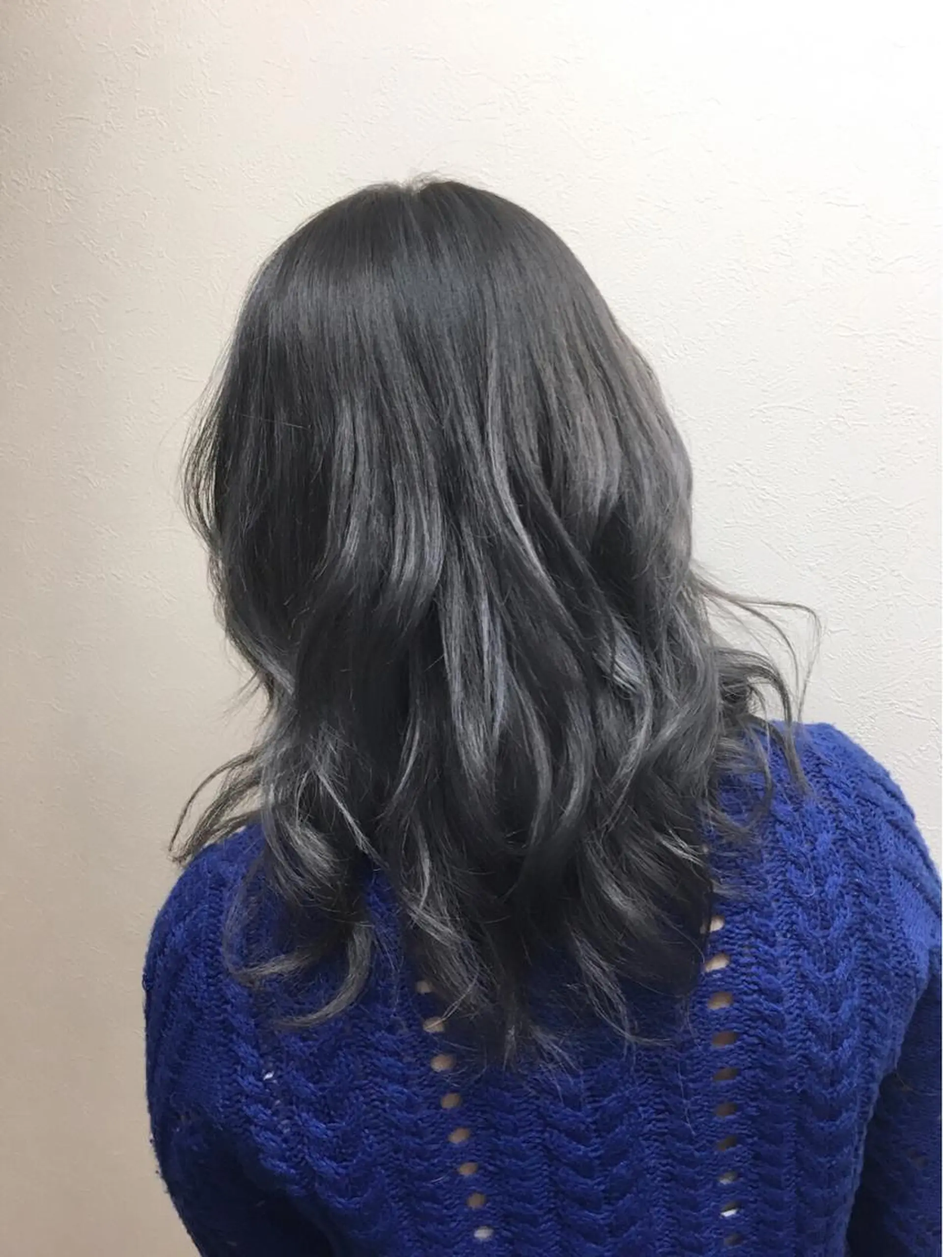 セミロング ヤマグチ ヒカルのヘアスタイル
