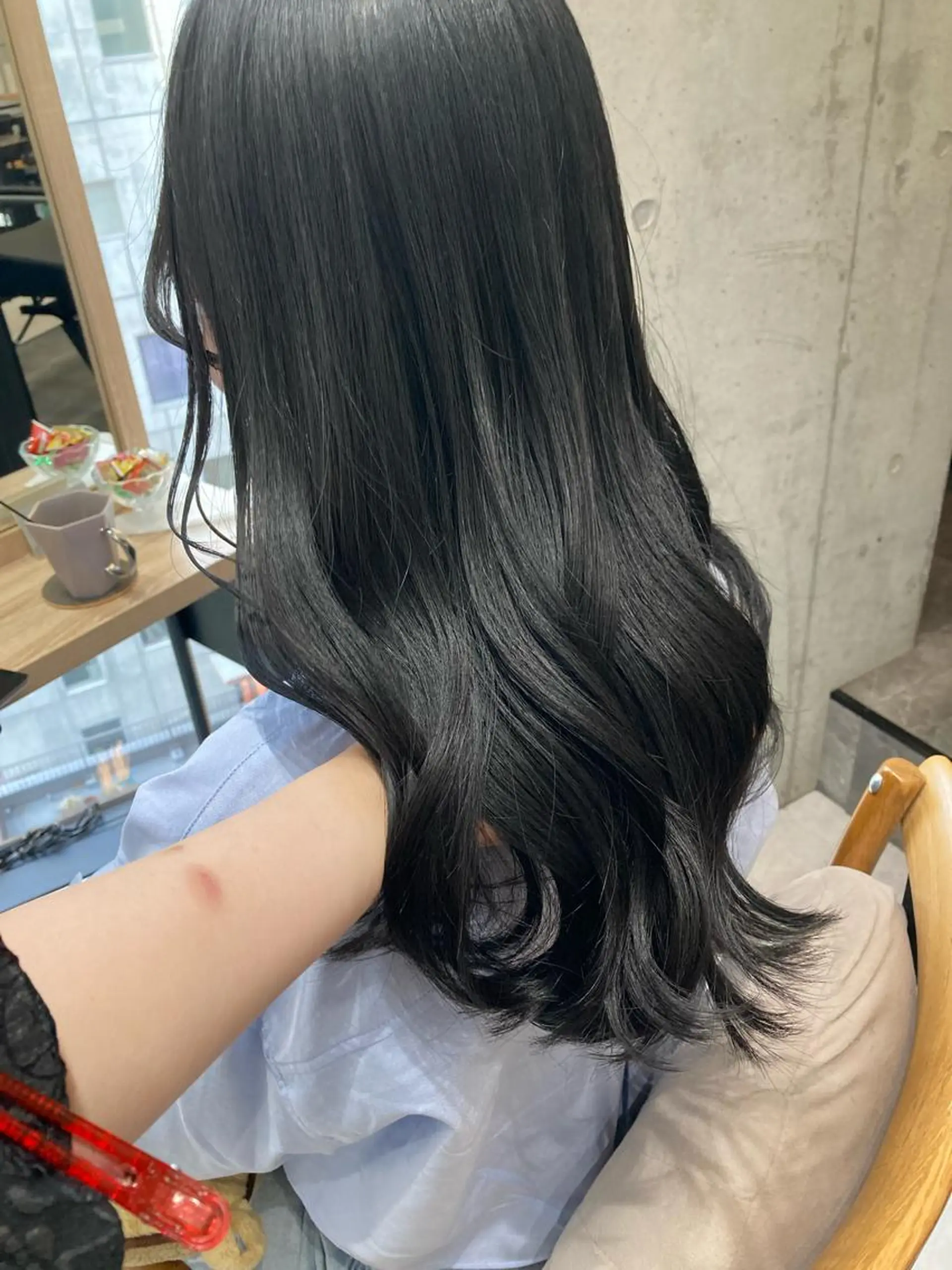 セミロング ヘアカラー トリートメント ✨色持ちの良い艶 カラー✨蟹江真世のヘアスタイル