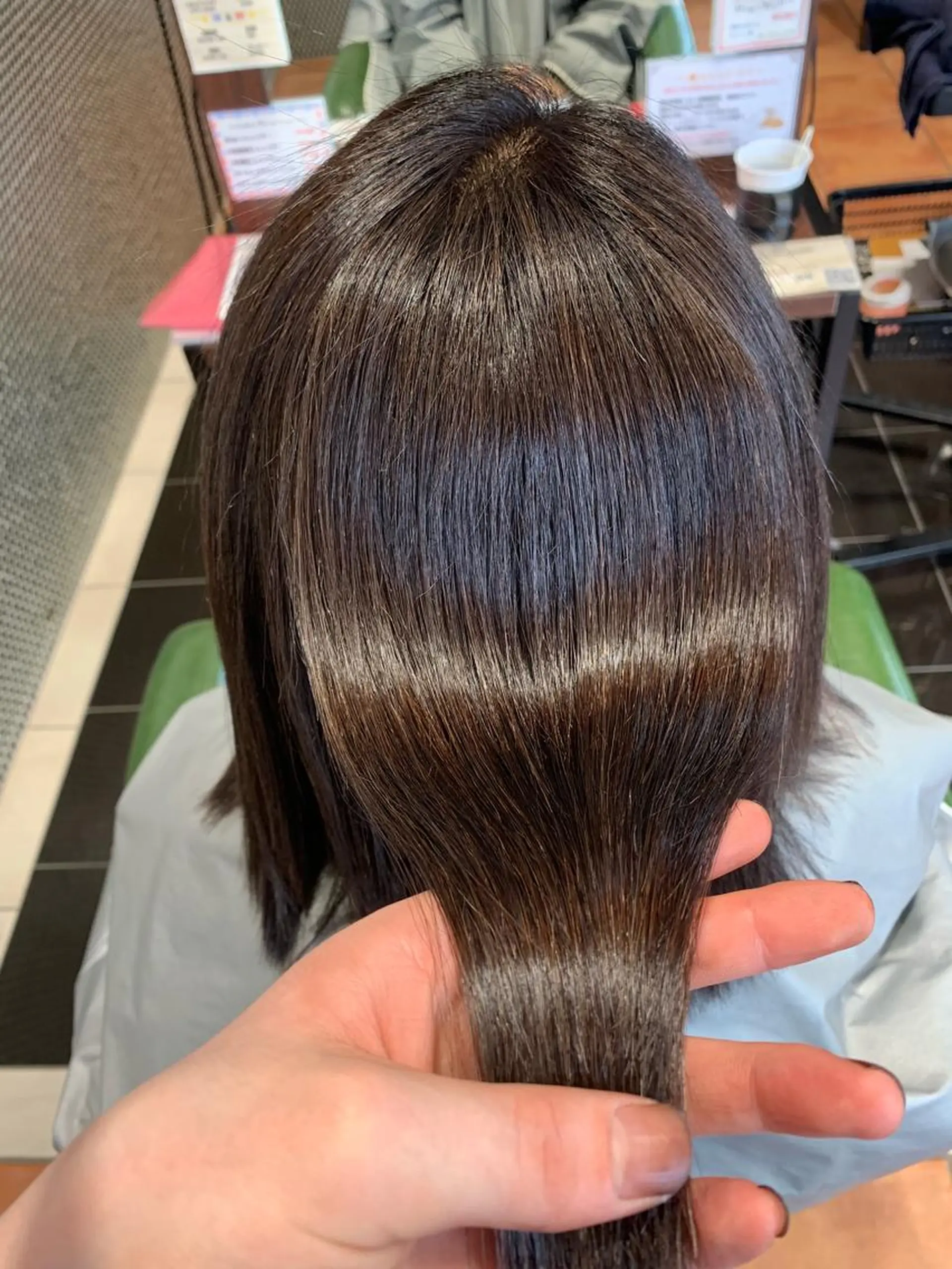 ミディアム カラーリスト菅澤 岳のヘアスタイル