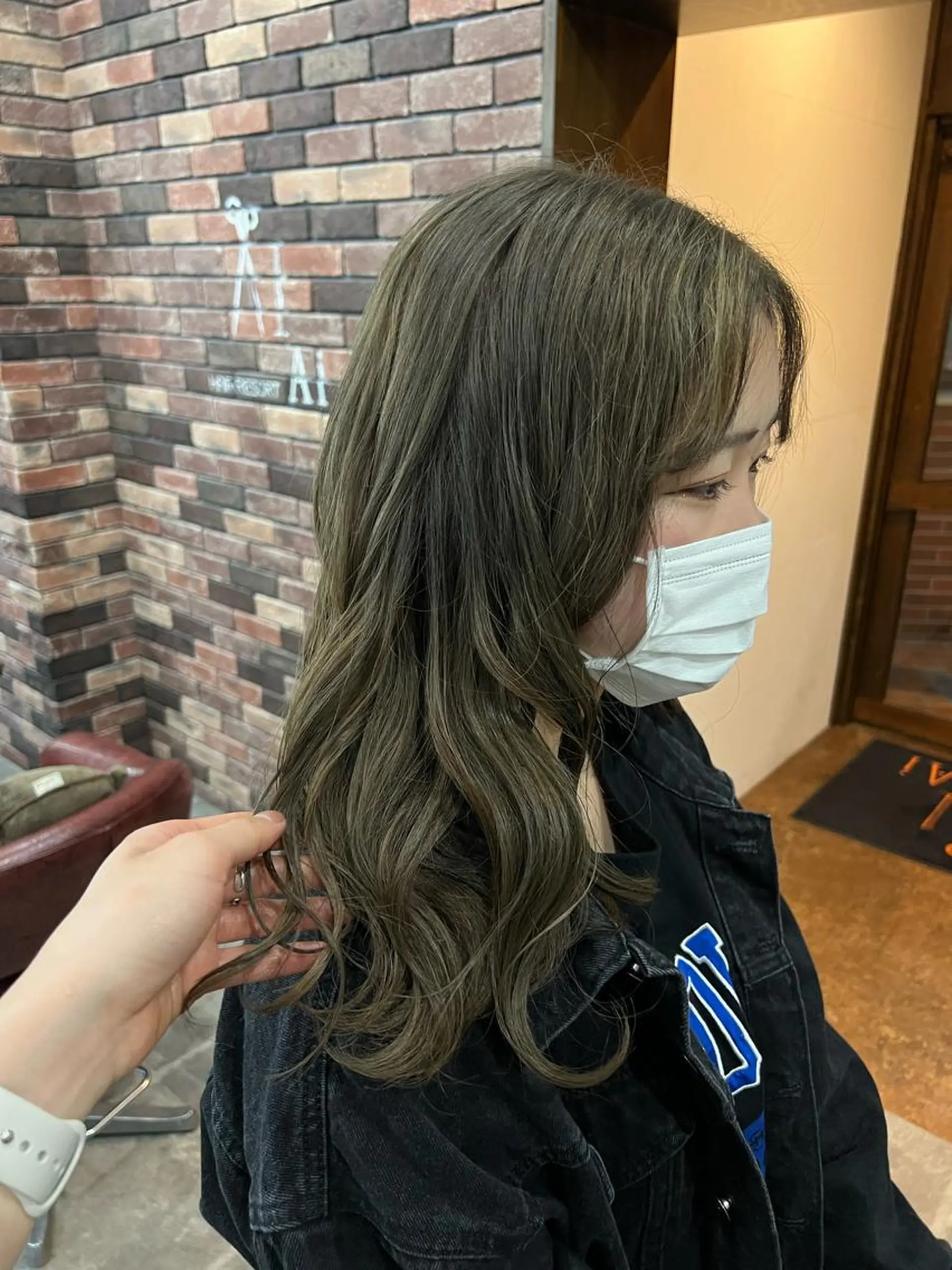 カラー 髪質改善×透明感× 韓国風💐深江裕稀のヘアスタイル