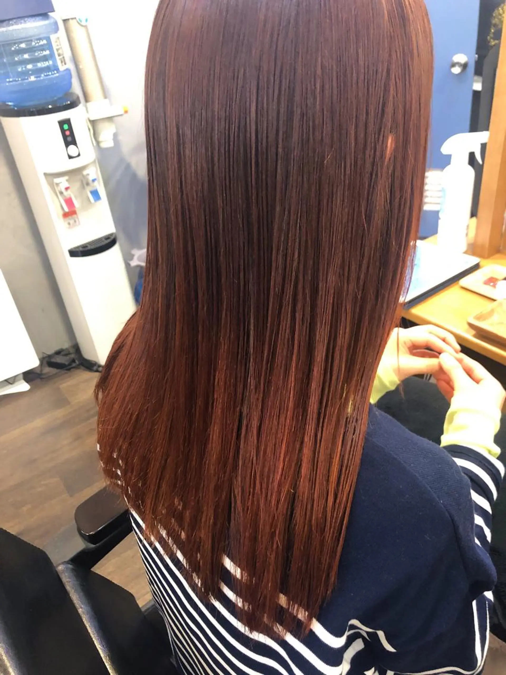 ロング カラー 長井 美佳のヘアスタイル