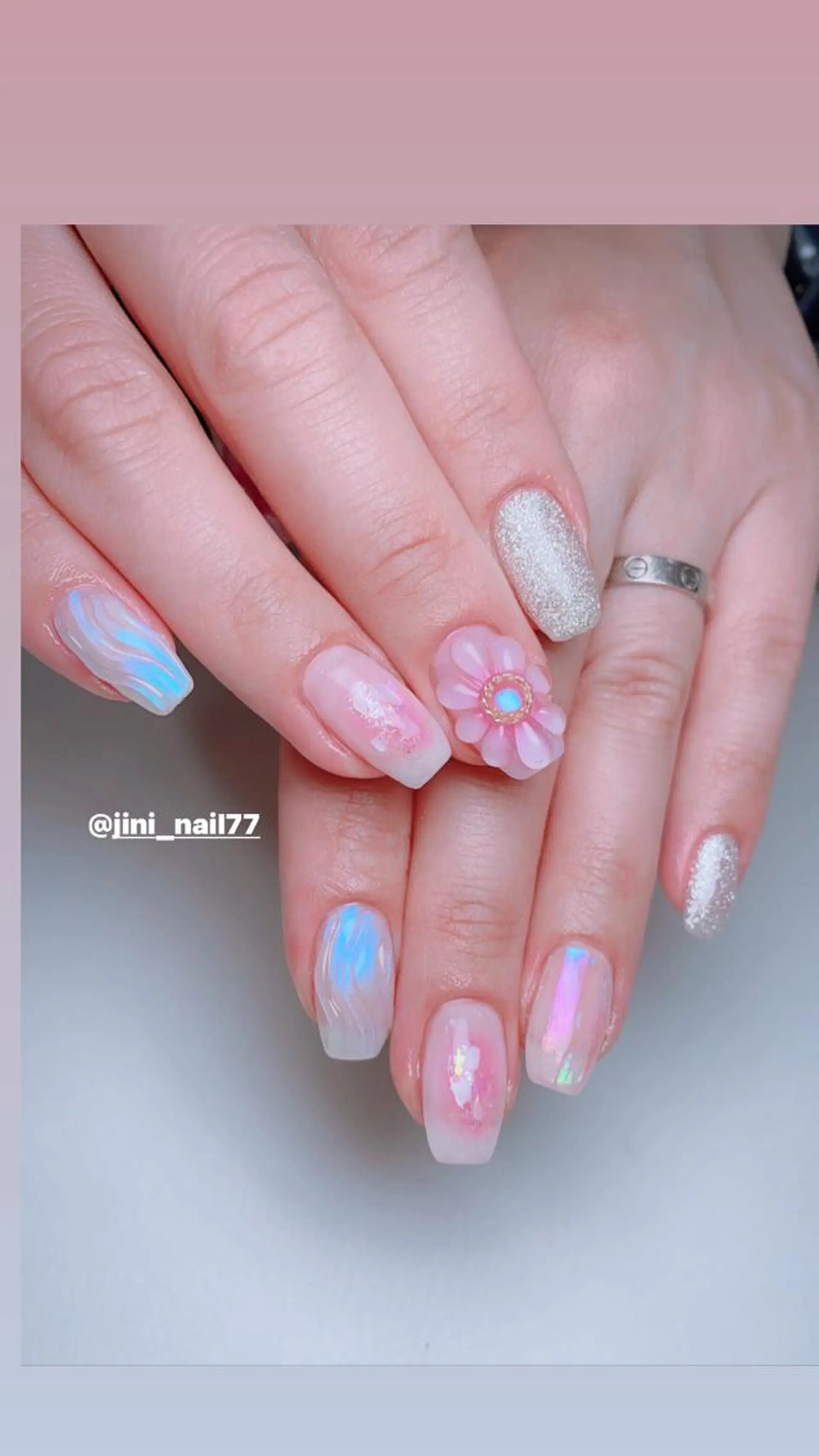 ネイル JINI NAIL所属・ジニ ネイルのネイルデザイン