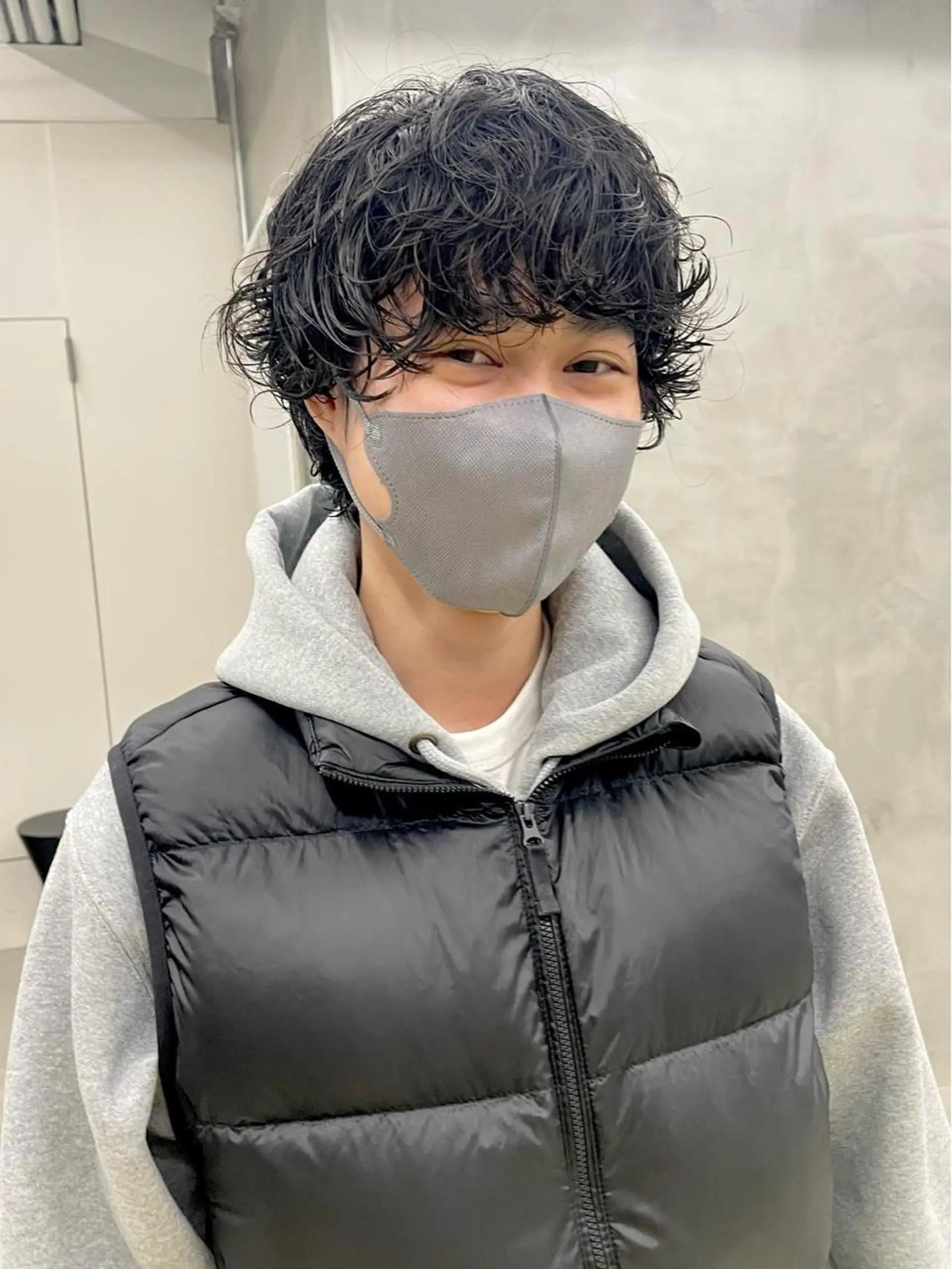 ショート カラー パーマ ヘアアレンジ メンズ メンズバレイヤージュ メンズブリーチ センターパート フェードカット メンズハイライト ハイトーン/レイヤー 🌸さくらのヘアスタイル