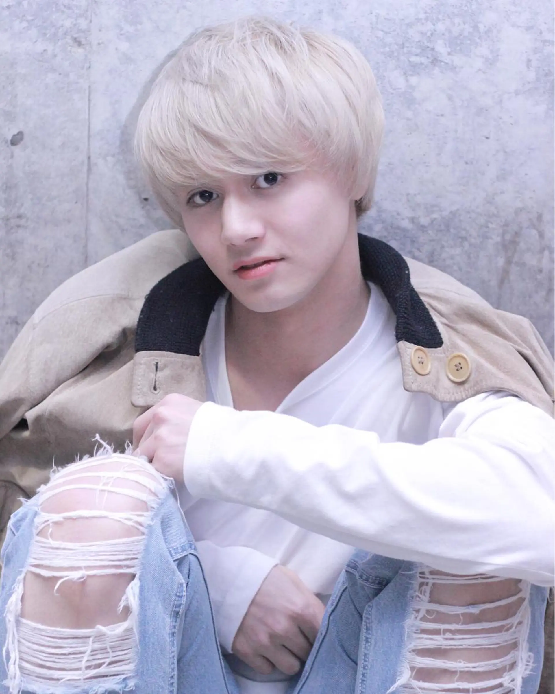 ショート カラー メンズ メンズブリーチ ブリーチ cachecache所属・及川 光のヘアスタイル