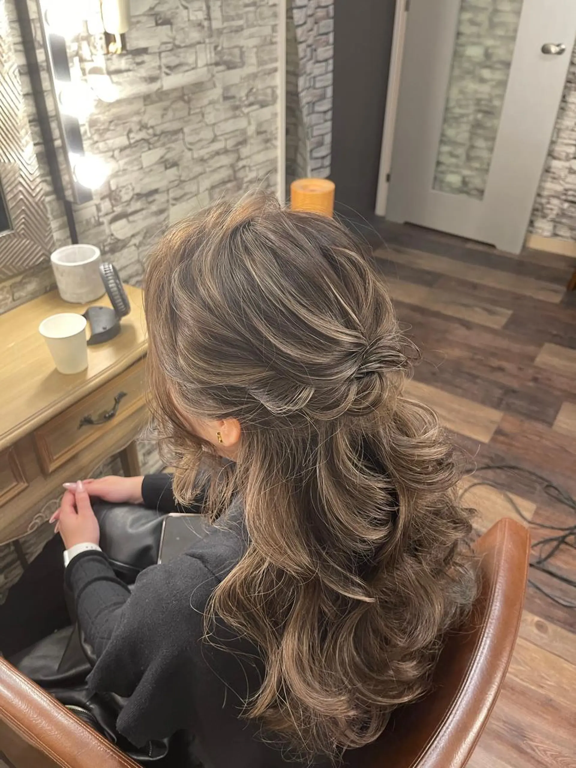 ロング ヘアアレンジ ハーフアップ hair make  Lucciのヘアスタイル