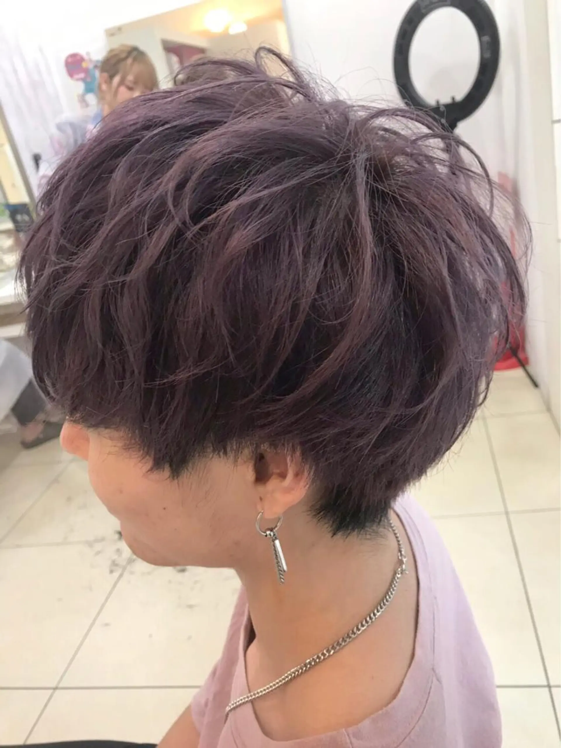 ショート カラー メンズ ピンクカラー カット ヘアカラー 韓国風メンズ/毛流れ ヘアなら須田龍世のヘアスタイル