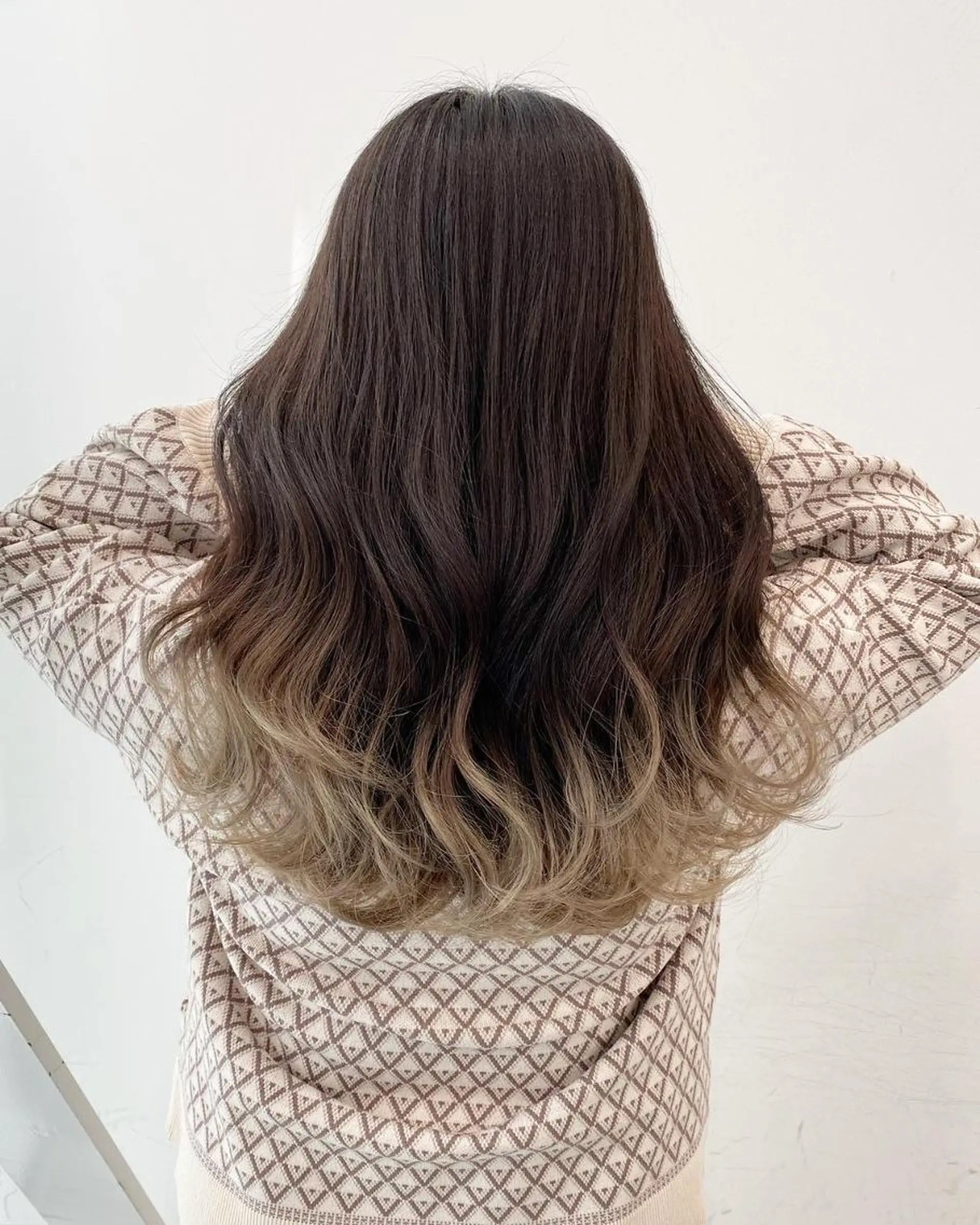 セミロング ウルフカット 公式 Ease by amble luxeのヘアスタイル