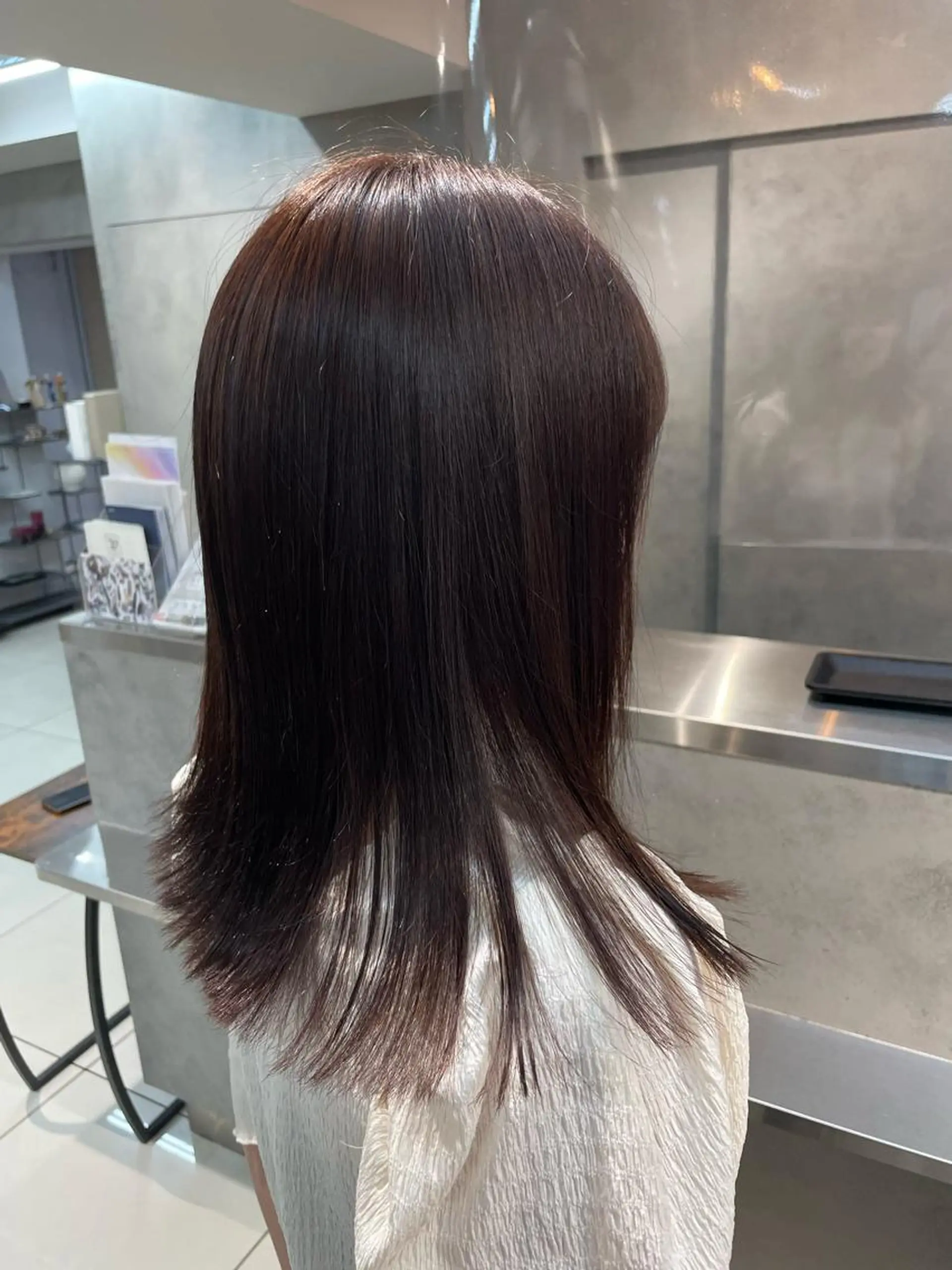 ミディアム カラー ボブ/透明感ベージュ 🫧クルミ🌟のヘアスタイル